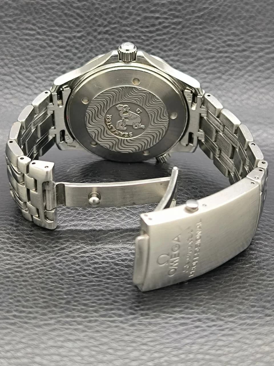 Thumb Seamaster Diver 300M Automatic 41 Stainless Steel / Blue / Bracelet / James Bond