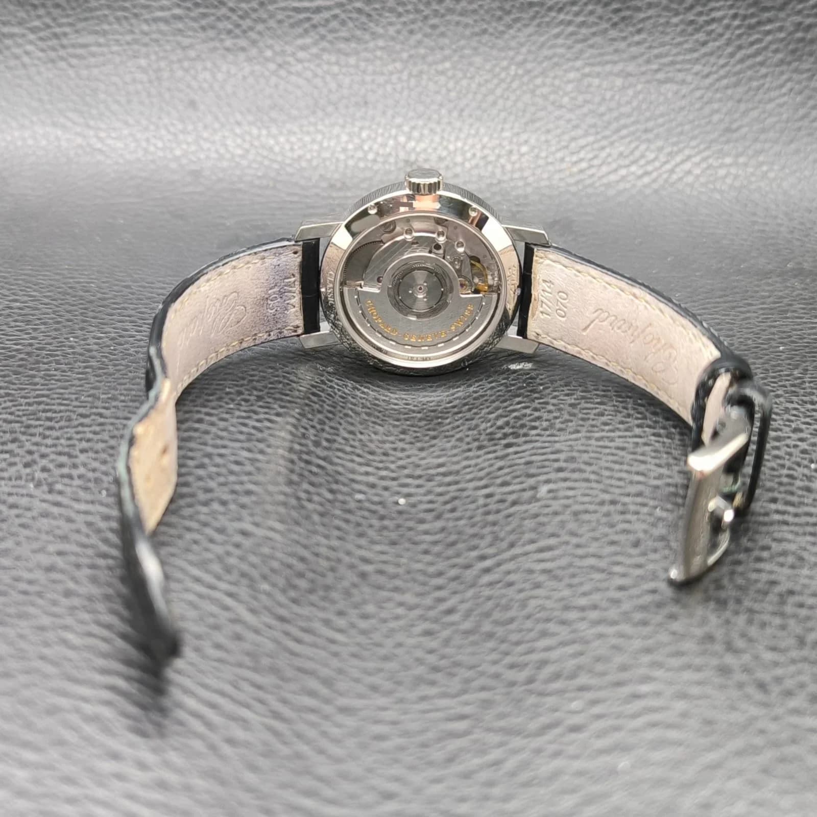 Thumb Classique Automatic Diamond / White Gold / Black