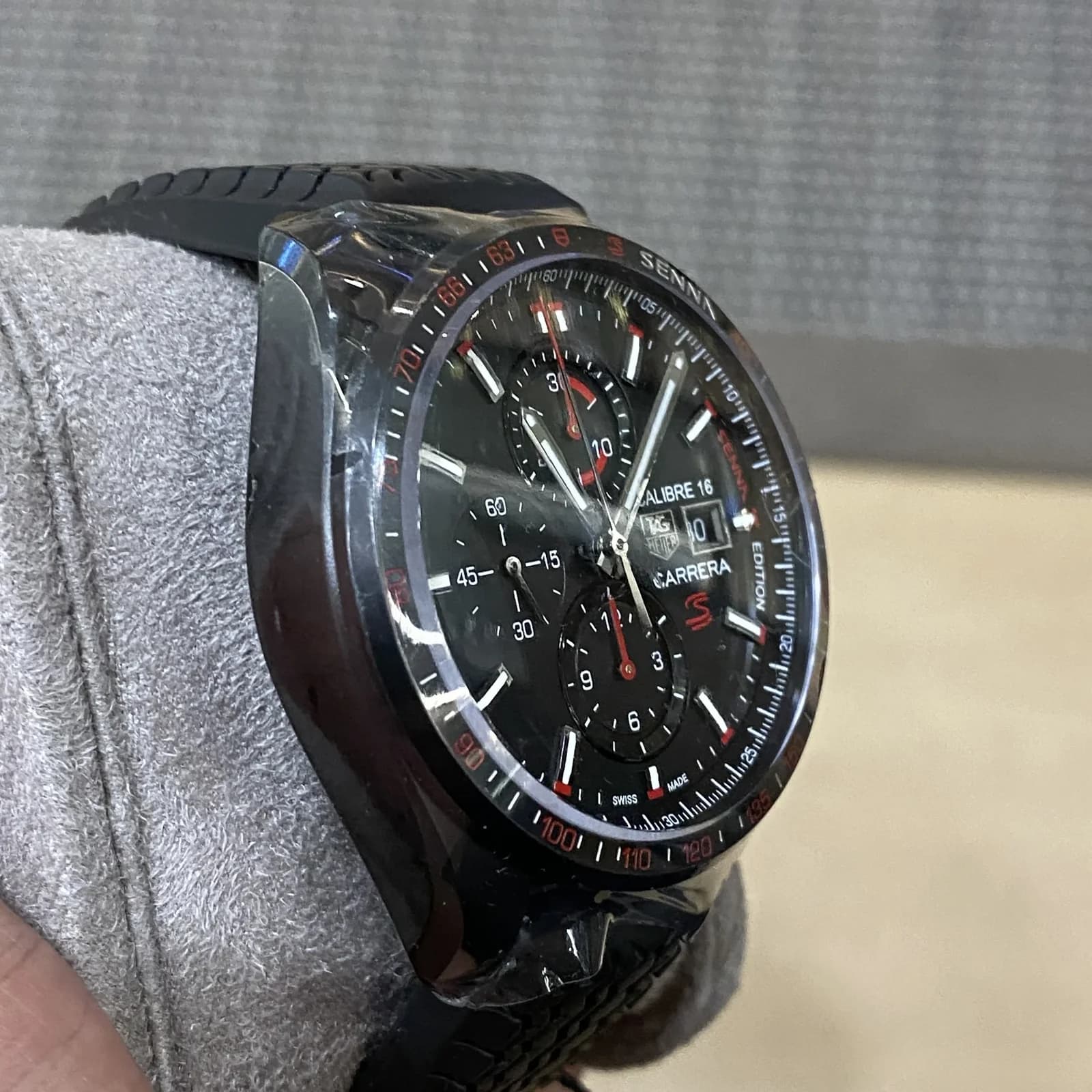 Thumb Carrera Calibre 16 Chronograph Titanium / Black