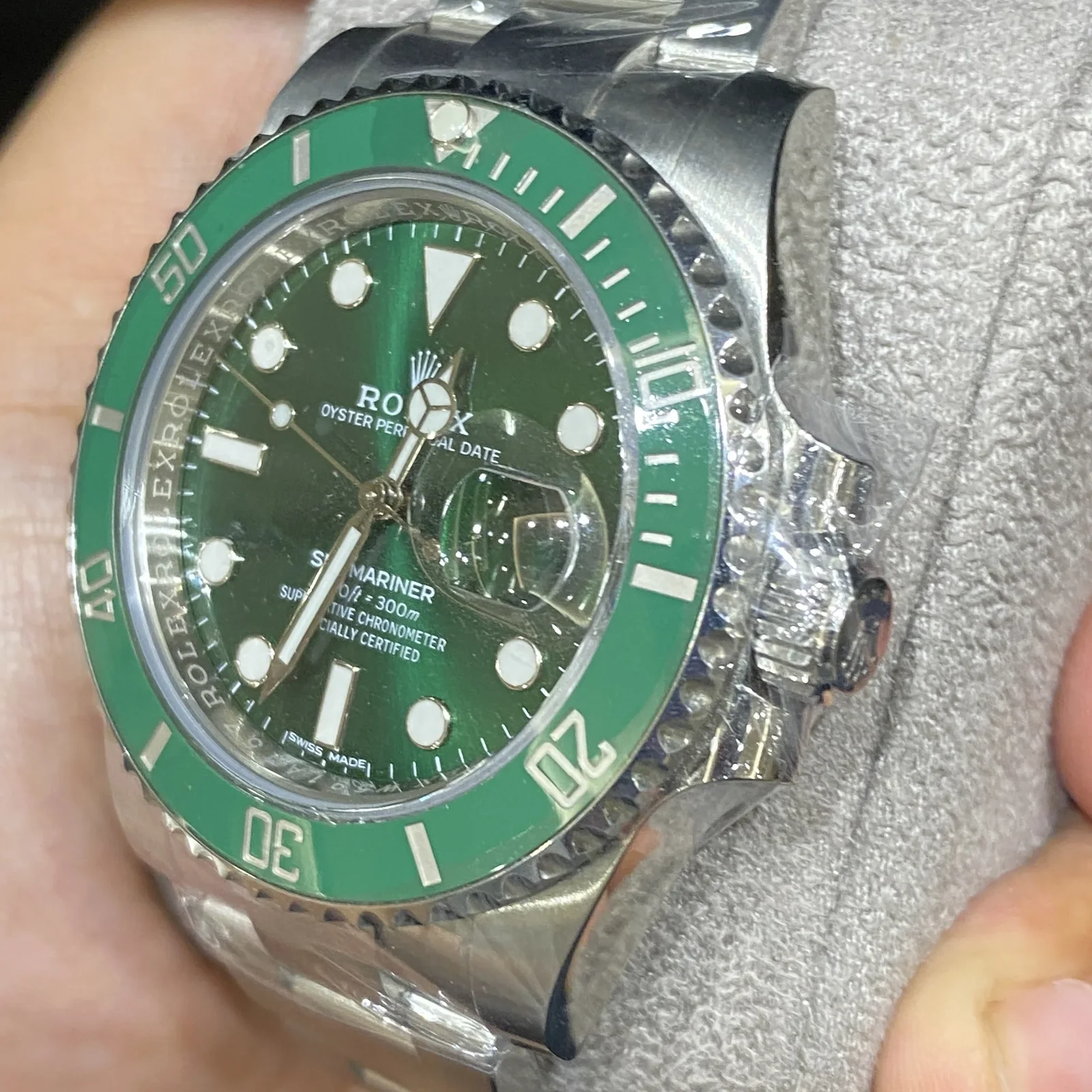 Thumb Submariner Date Stainless Steel / Green / Cerachom
