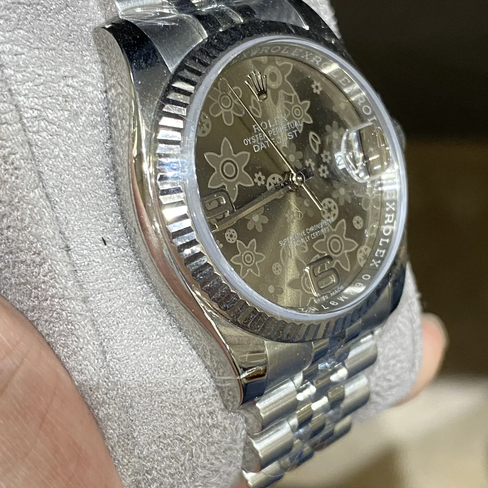 Thumb Datejust 36 Stainless Steel Fluted / Jubilee / Chocolate Floral