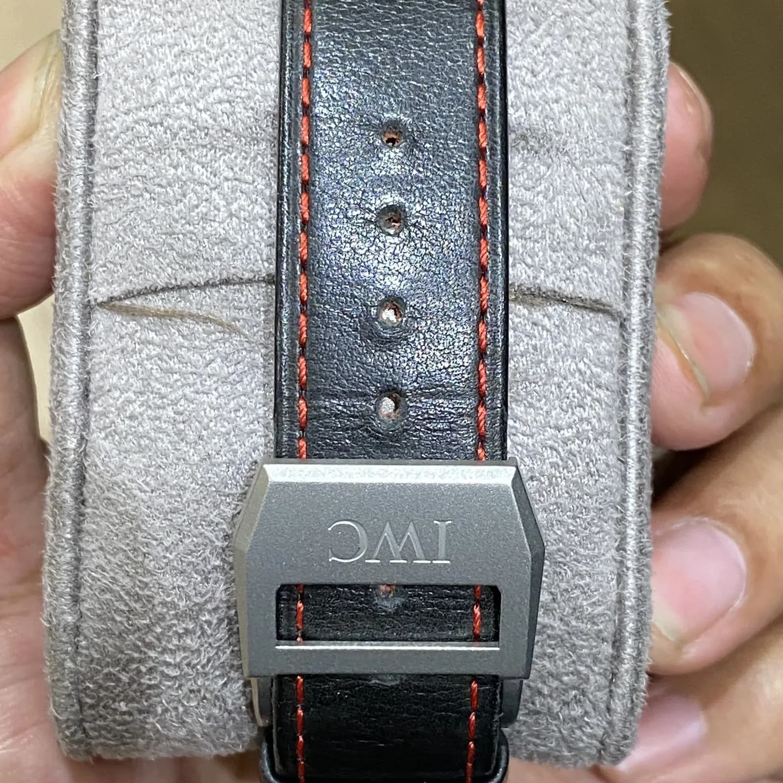 Thumb Pilot's Watch Chronograph Tophatters