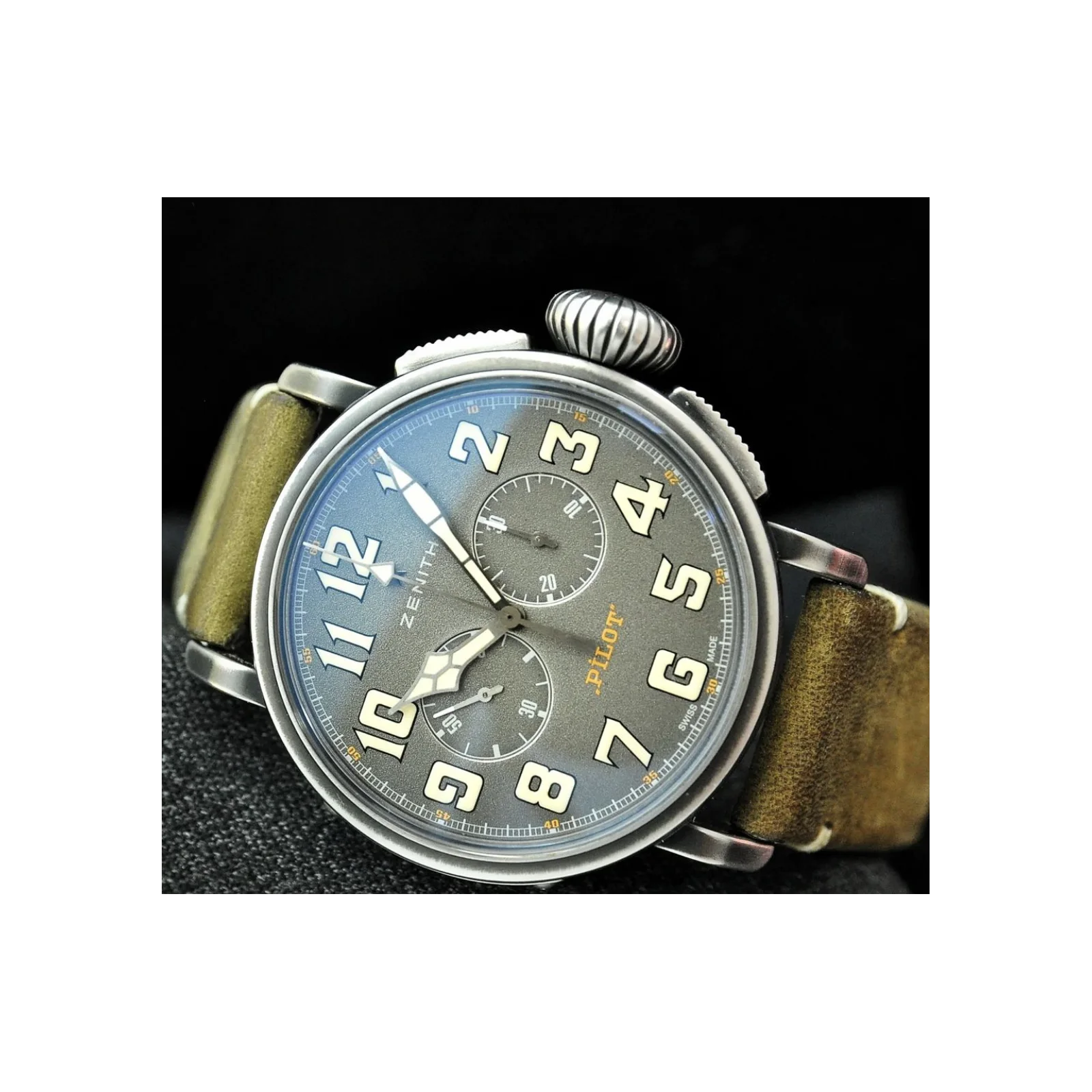Thumb Pilot Cafe Racer / Ton-Up