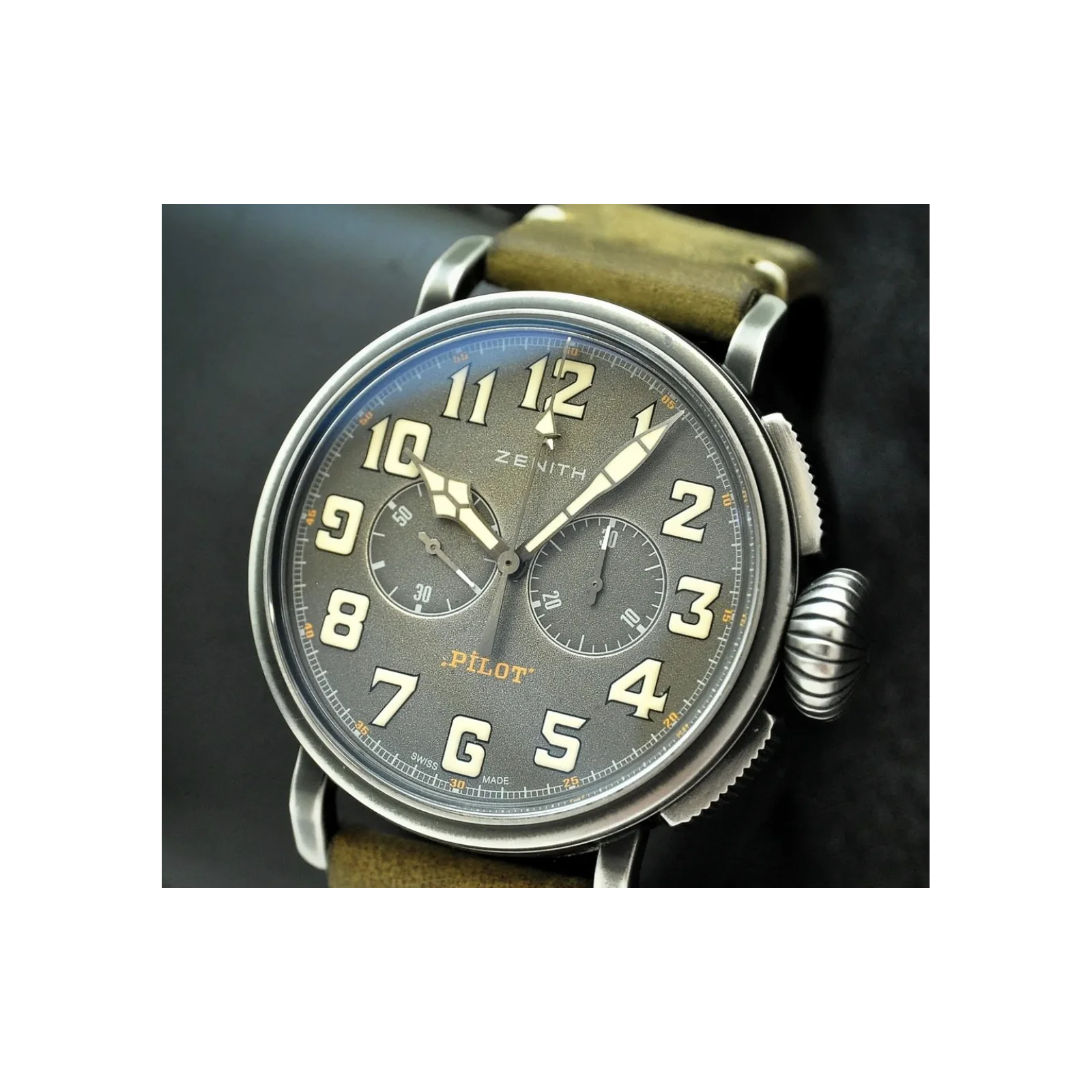 Thumb Pilot Cafe Racer / Ton-Up
