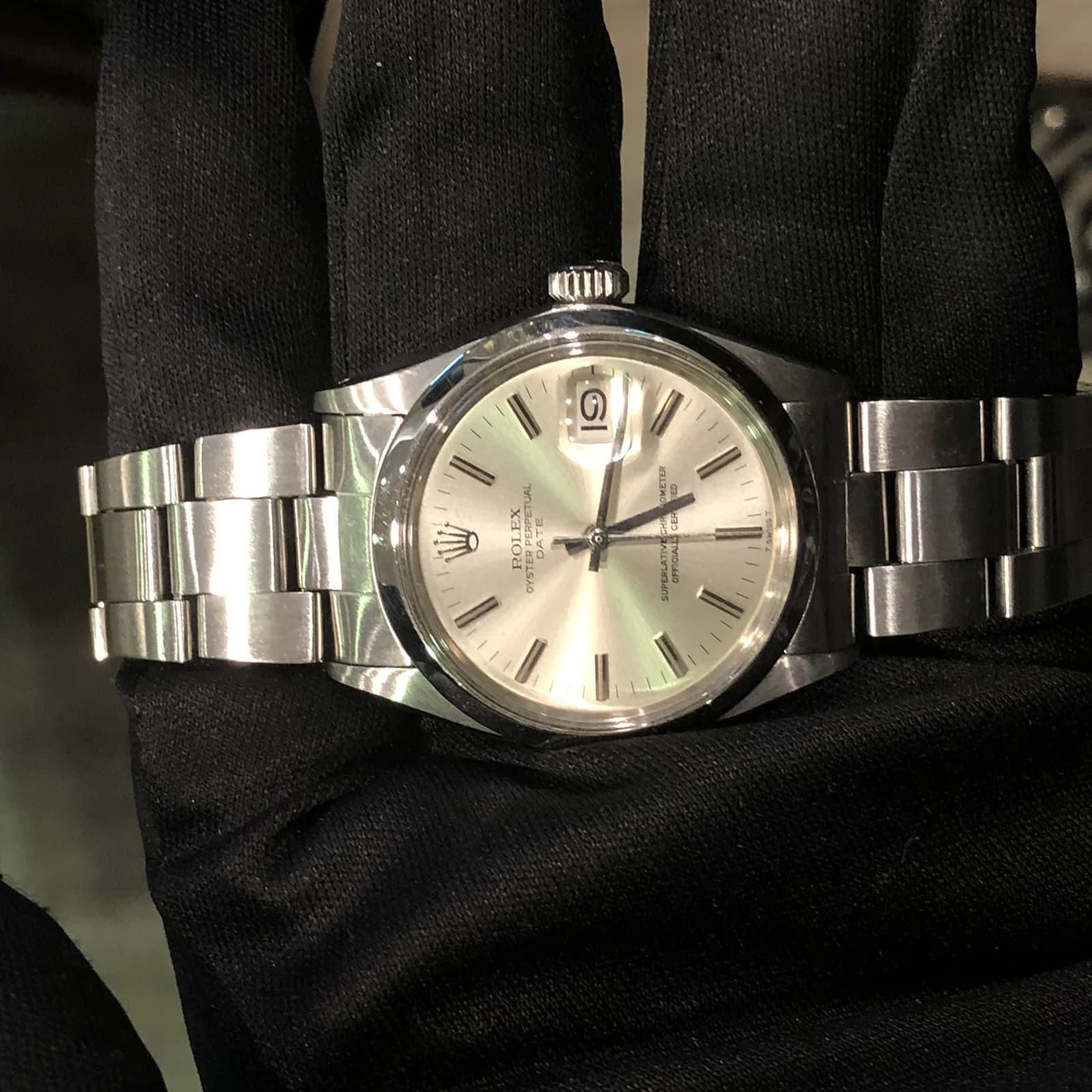 Thumb Oyster Perpetual Date 34 / 1500 / Silver / Stainless Steel
