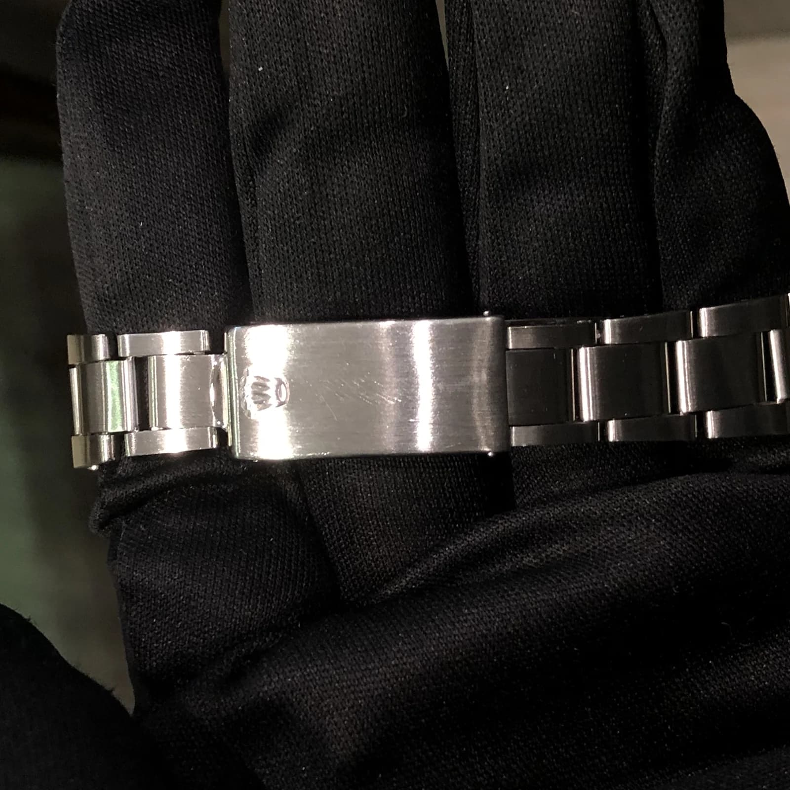 Thumb Oyster Perpetual Date 34 / 1500 / Silver / Stainless Steel