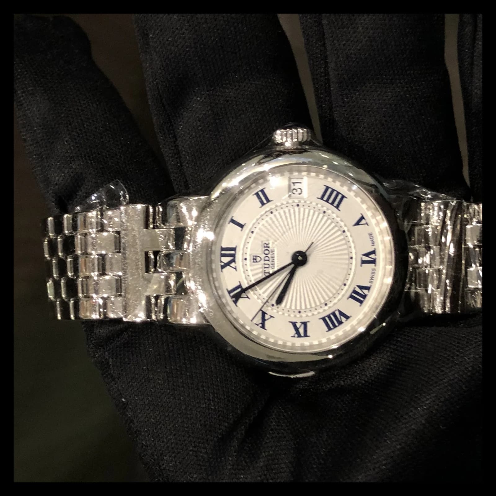 Thumb Clair de Rose 34 Stainless Steel / Silver-Roman/ Bracelet