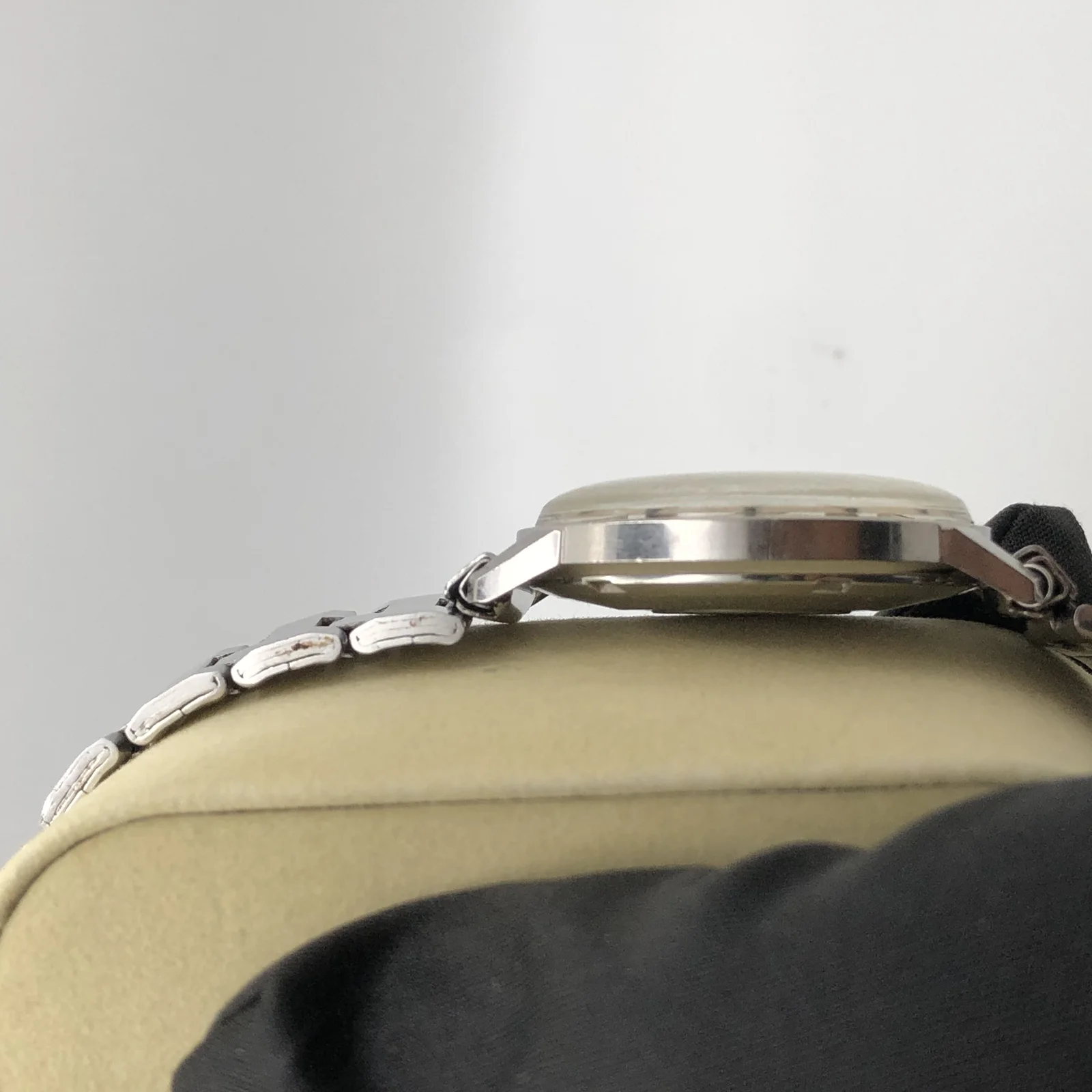 Thumb Seamaster Vintage