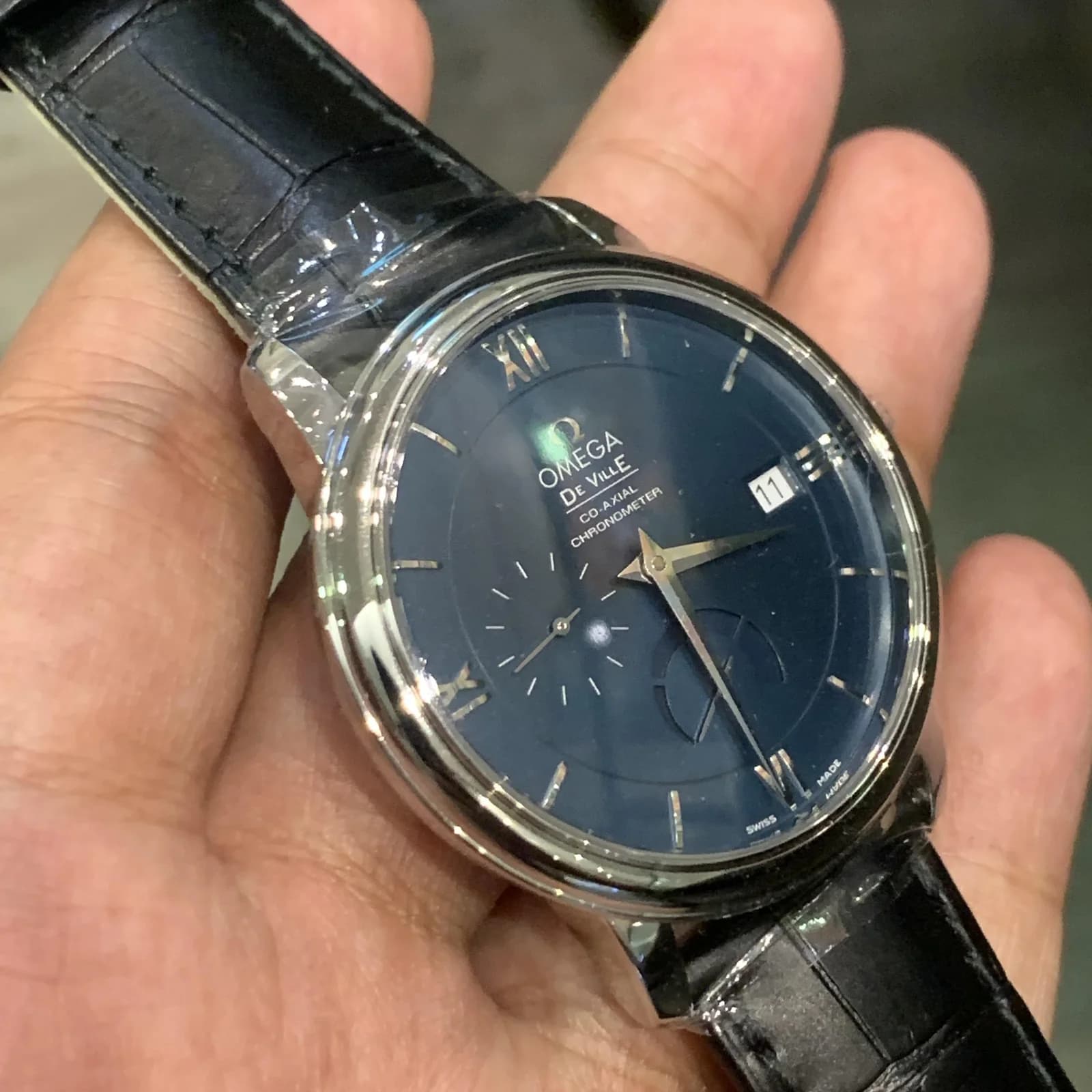 Thumb De Ville Prestige Co-Axial 39.5 Power Reserve Stainless Steel / Blue