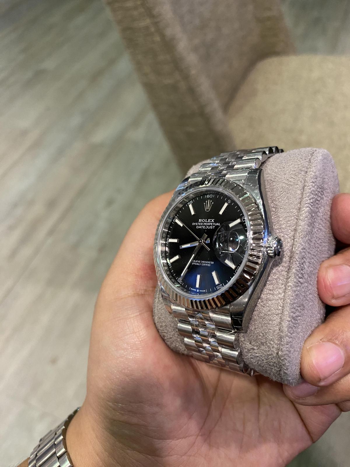 Thumb Datejust 41 Stainless Steel Fluted / Jubilee / Black
