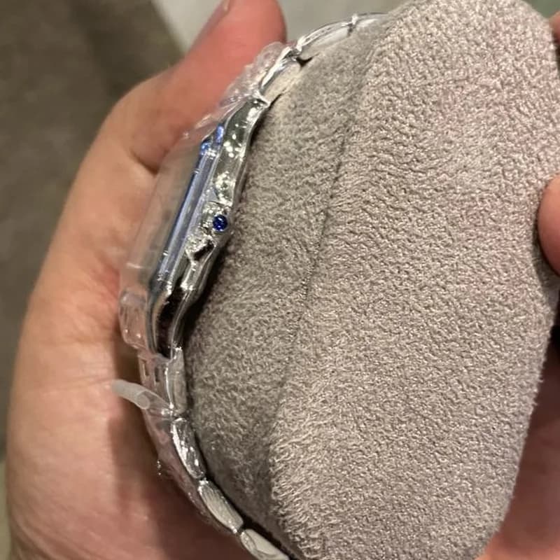 Thumb Panthere Quartz Medium Model