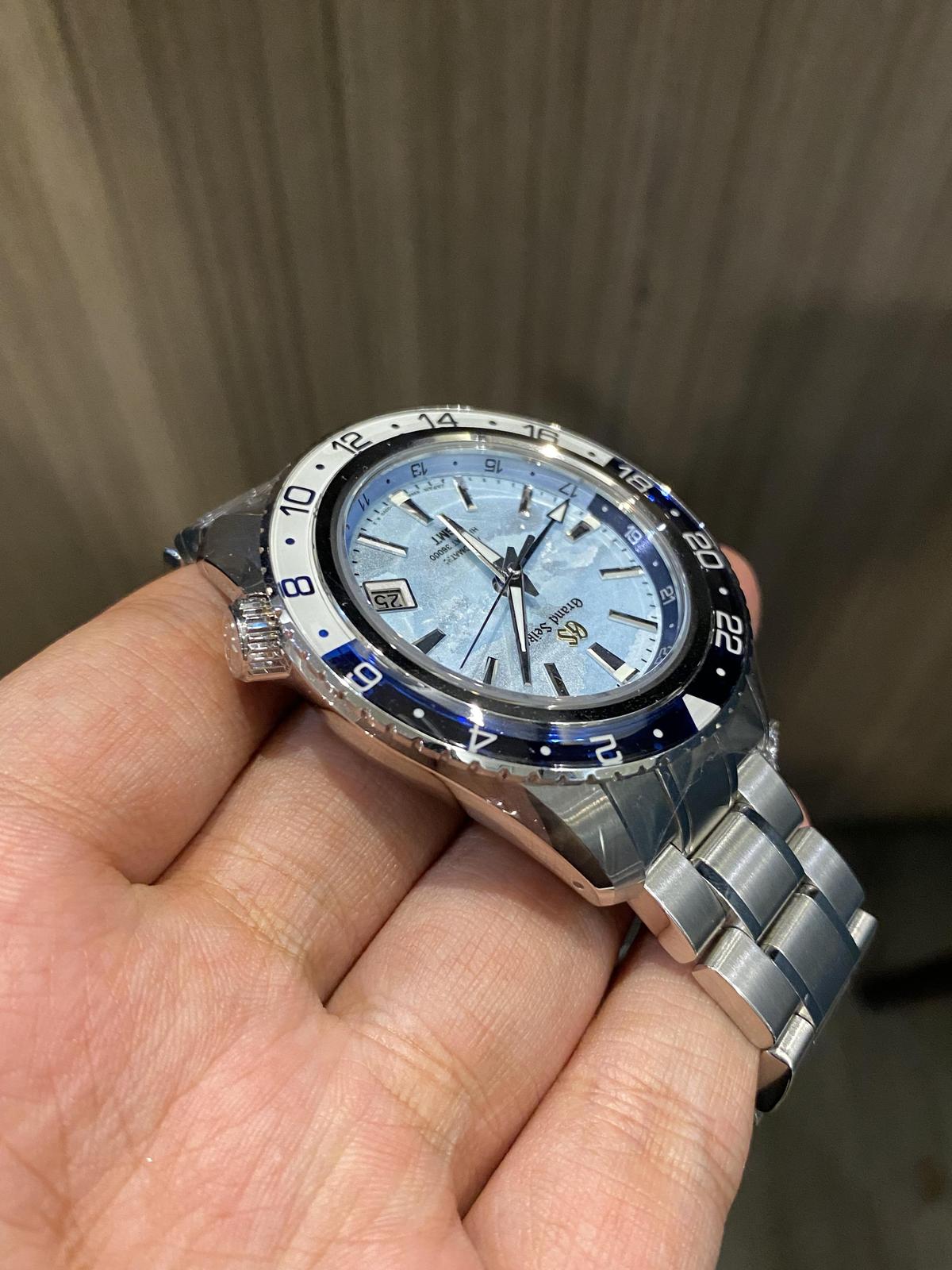Thumb Hi Beat 36000 GMT ‘Sea of Cloud’ SBGJ275