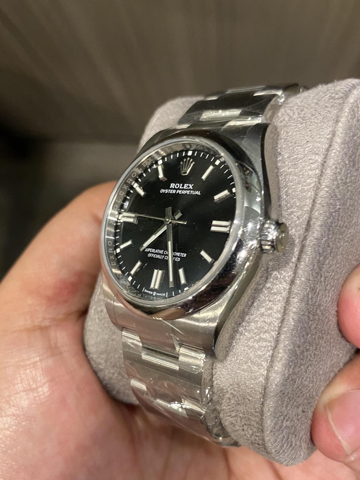 Thumb Oyster Perpetual 36 Stainless Steel / Black
