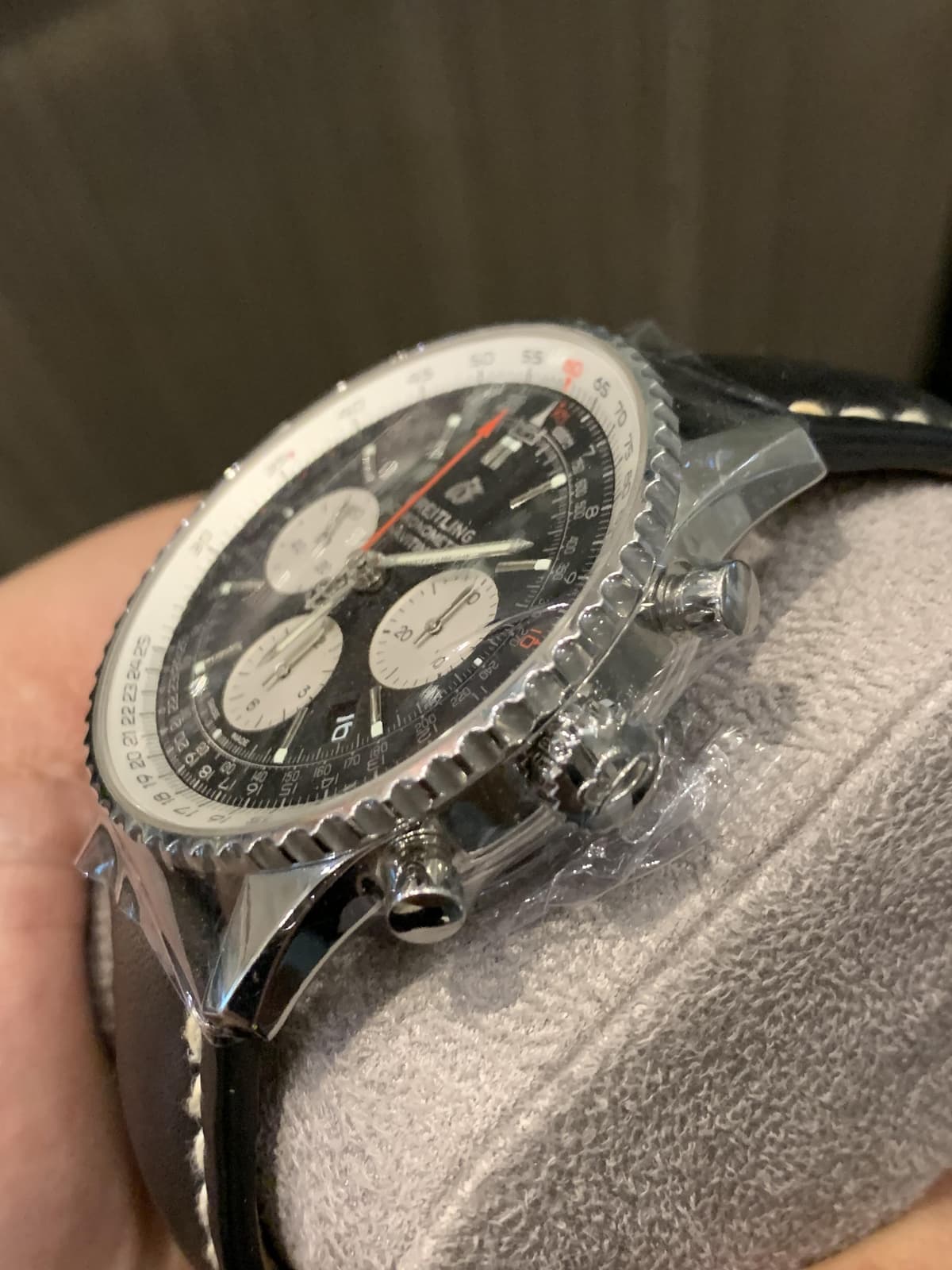 Thumb Navitimer 1 B01 Chronograph 43 Stainless Steel / Black / Croco /  Pin