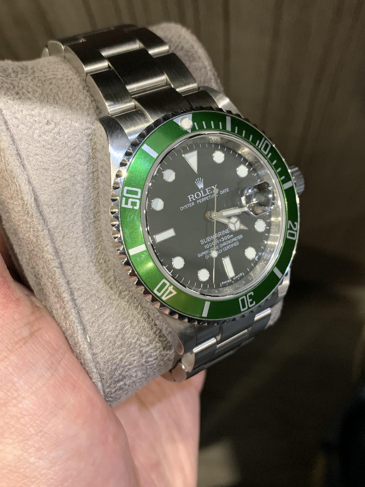 Thumb Submariner Date 16610 LV Mark 1
