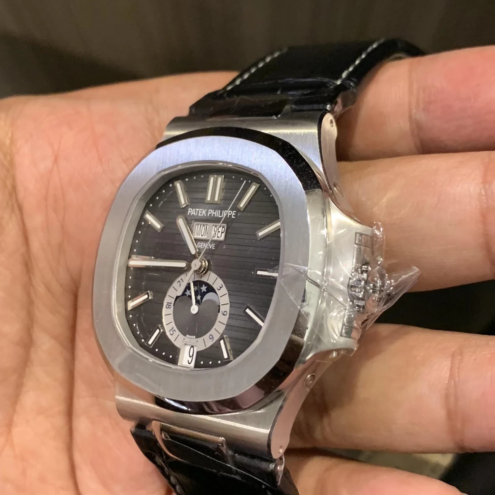 Thumb Nautilus 5726 Stainless Steel / Black