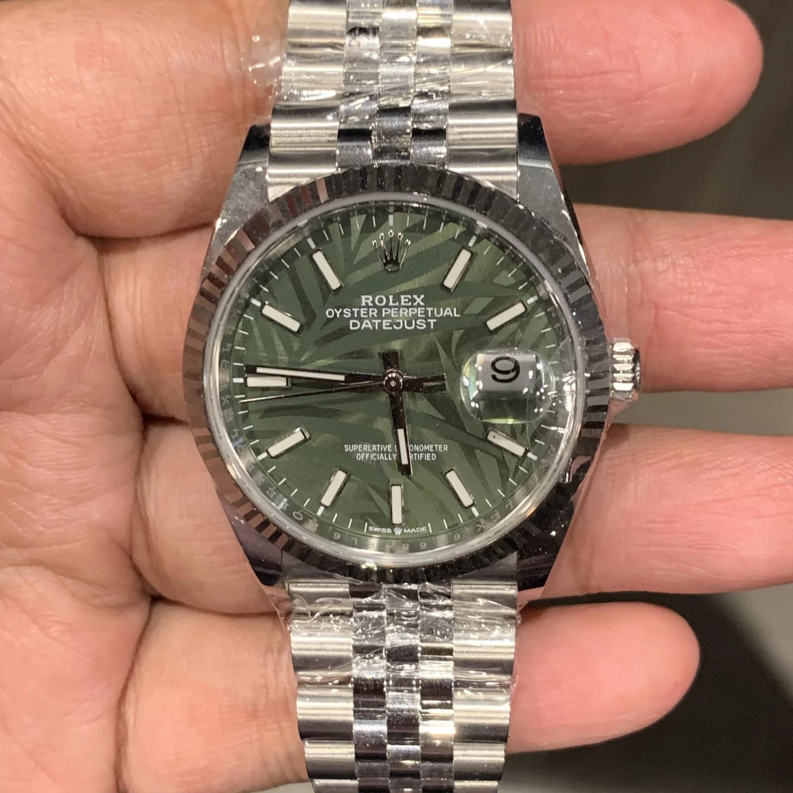 Thumb Datejust 36 Stainless Steel / Fluted / Green - Palm / Jubilee