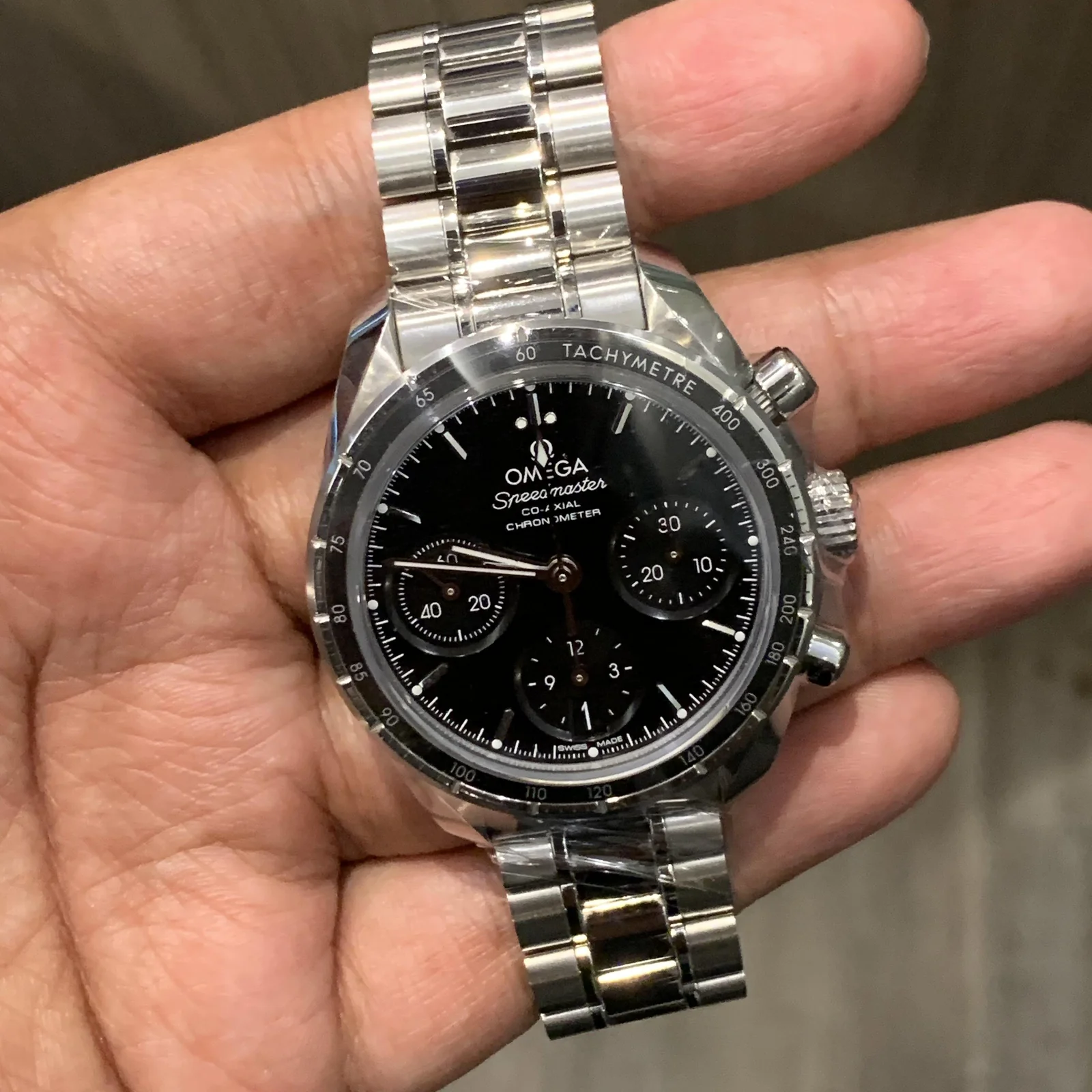 Thumb Speedmaster Co-Axial 38 Stainless Steel / Black / Bracelet