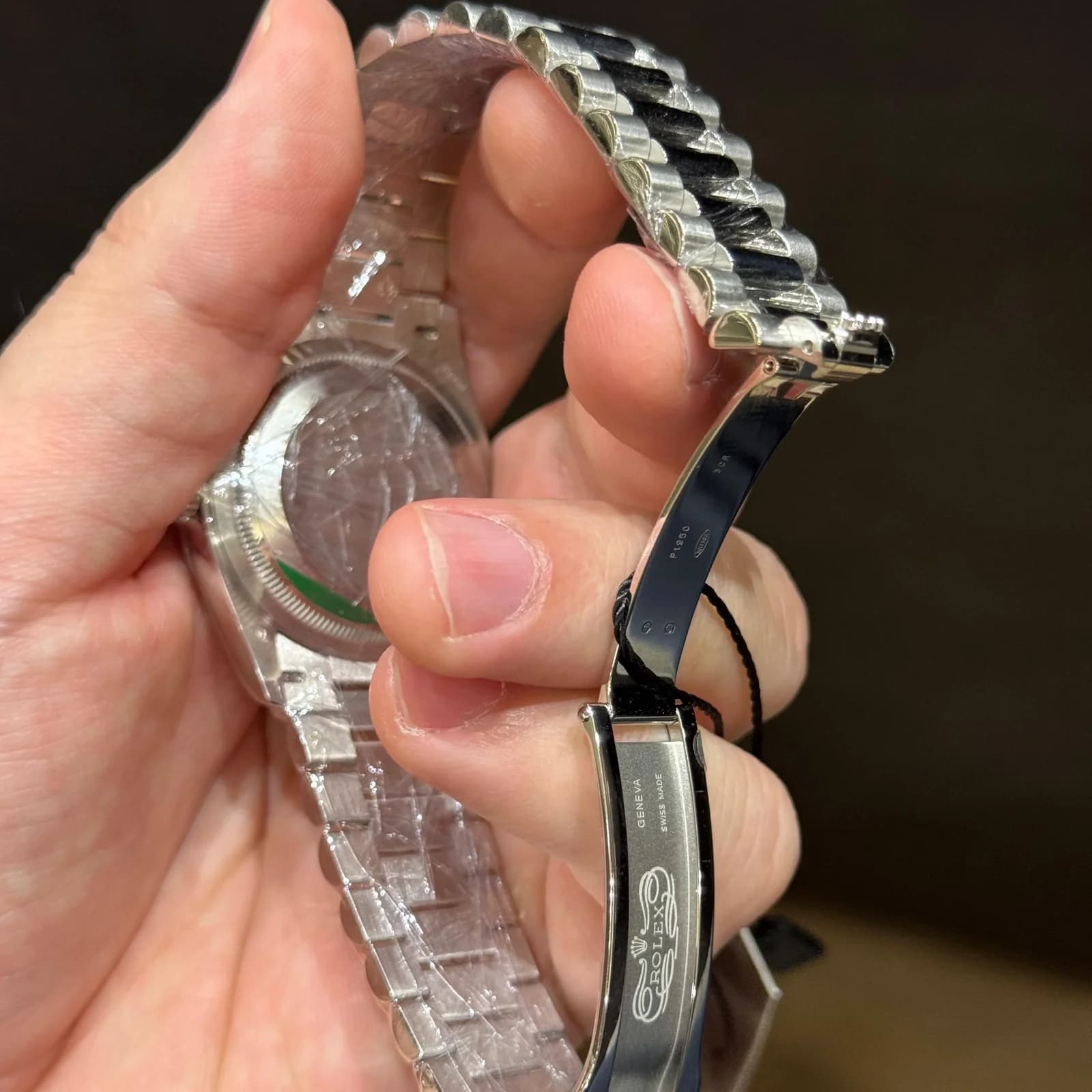 Thumb Day-Date 36 Platinum - Fluted / Ice Blue - Roman / President