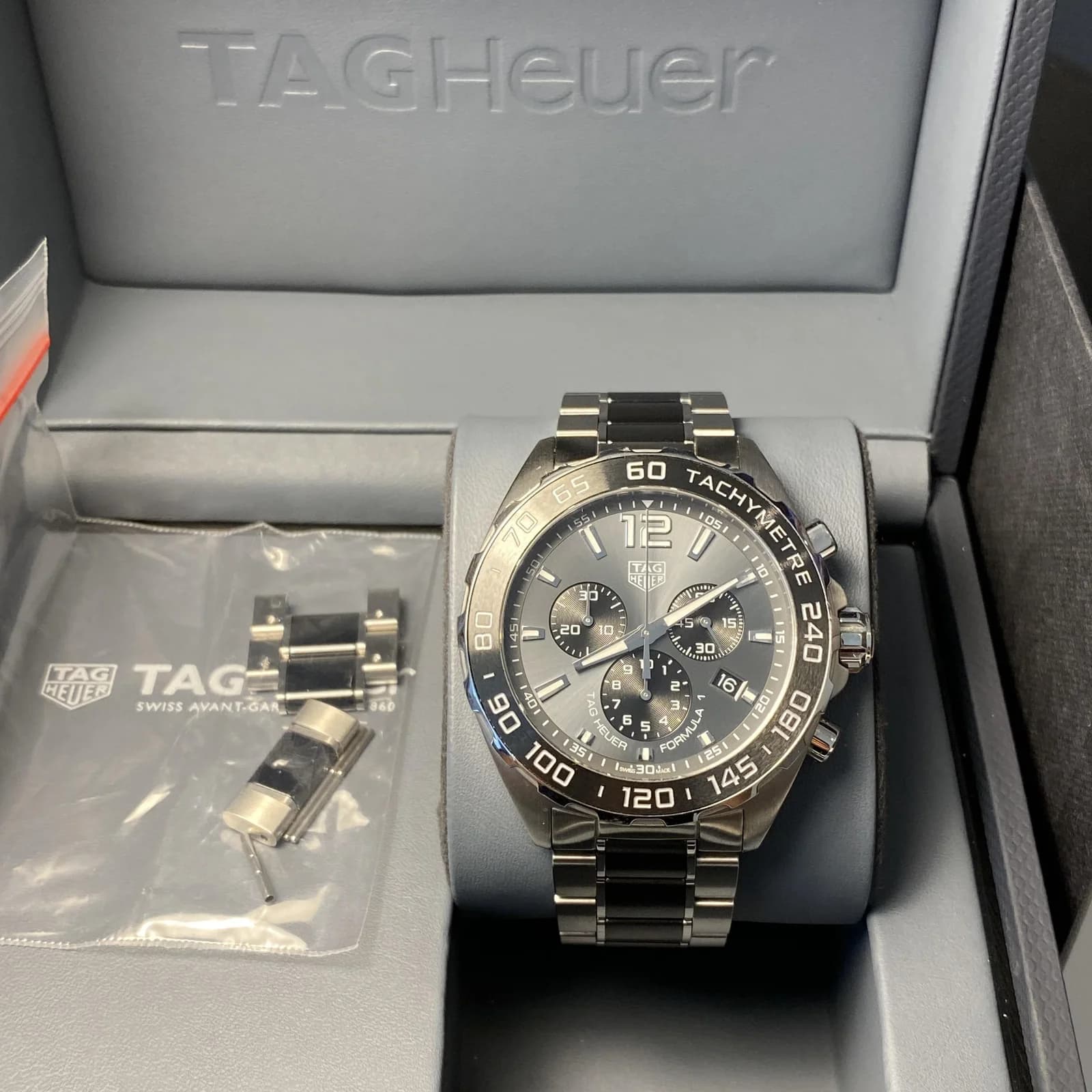 Thumb Formula 1 Chronograph Quartz 43 Stainless Steel / Black