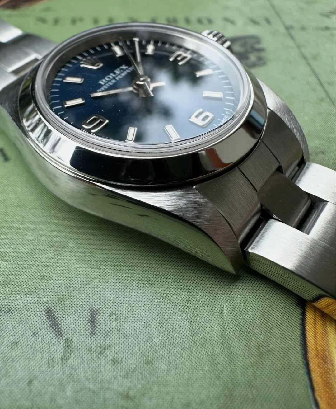Thumb Oyster Perpetual 24 67180