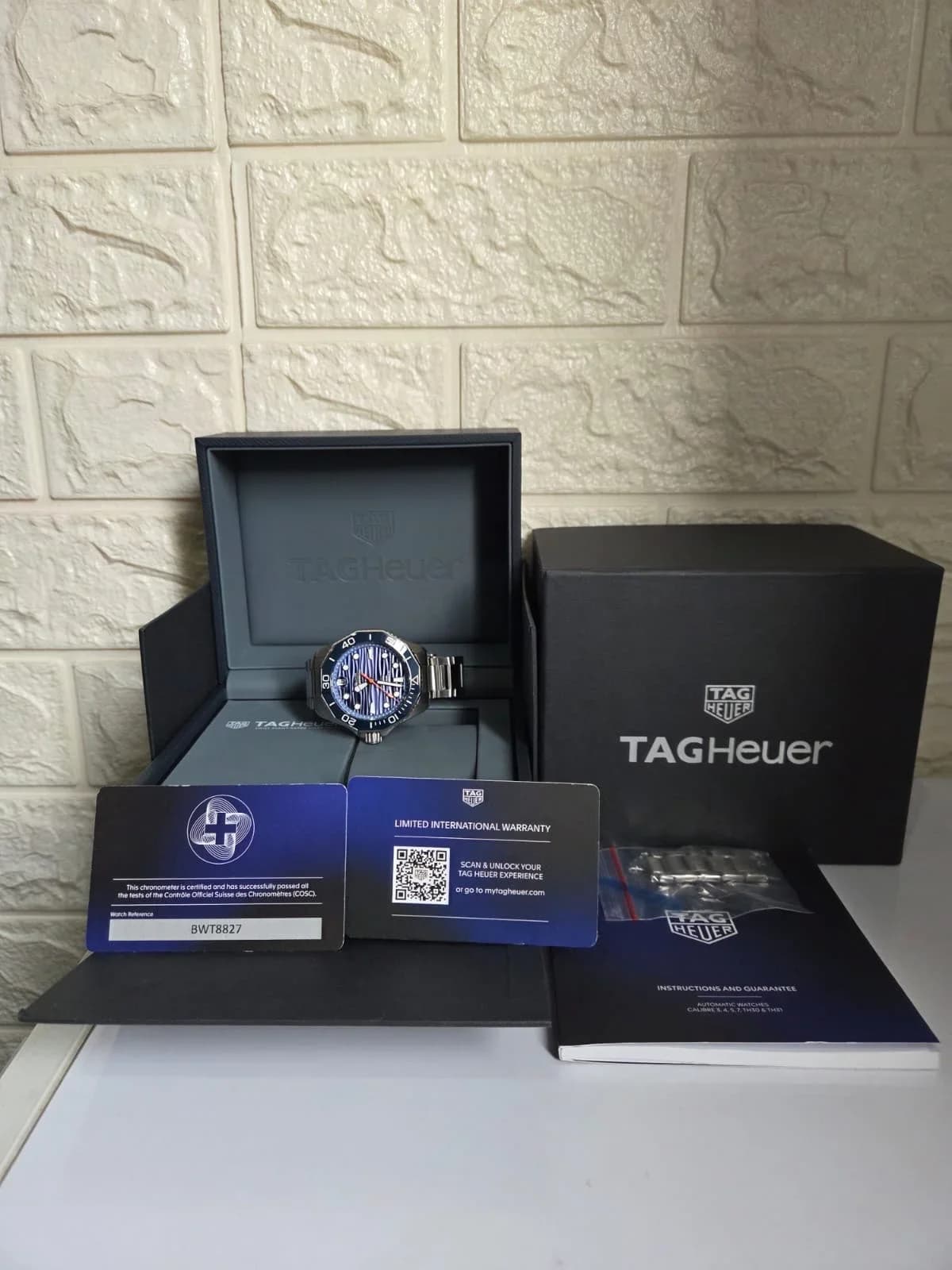 Thumb Aquaracer Professional 300 Blue Stainless Steel / Blue / Bracelet