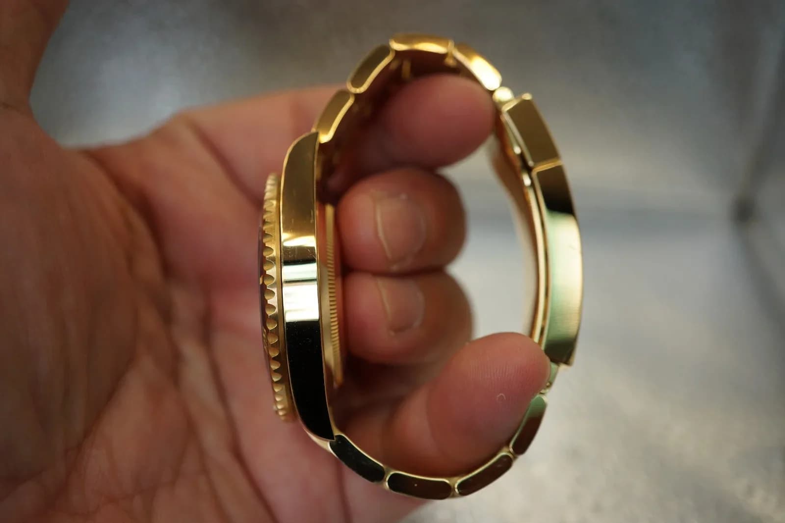 Thumb Submariner Date 41 Yellow Gold / Black
