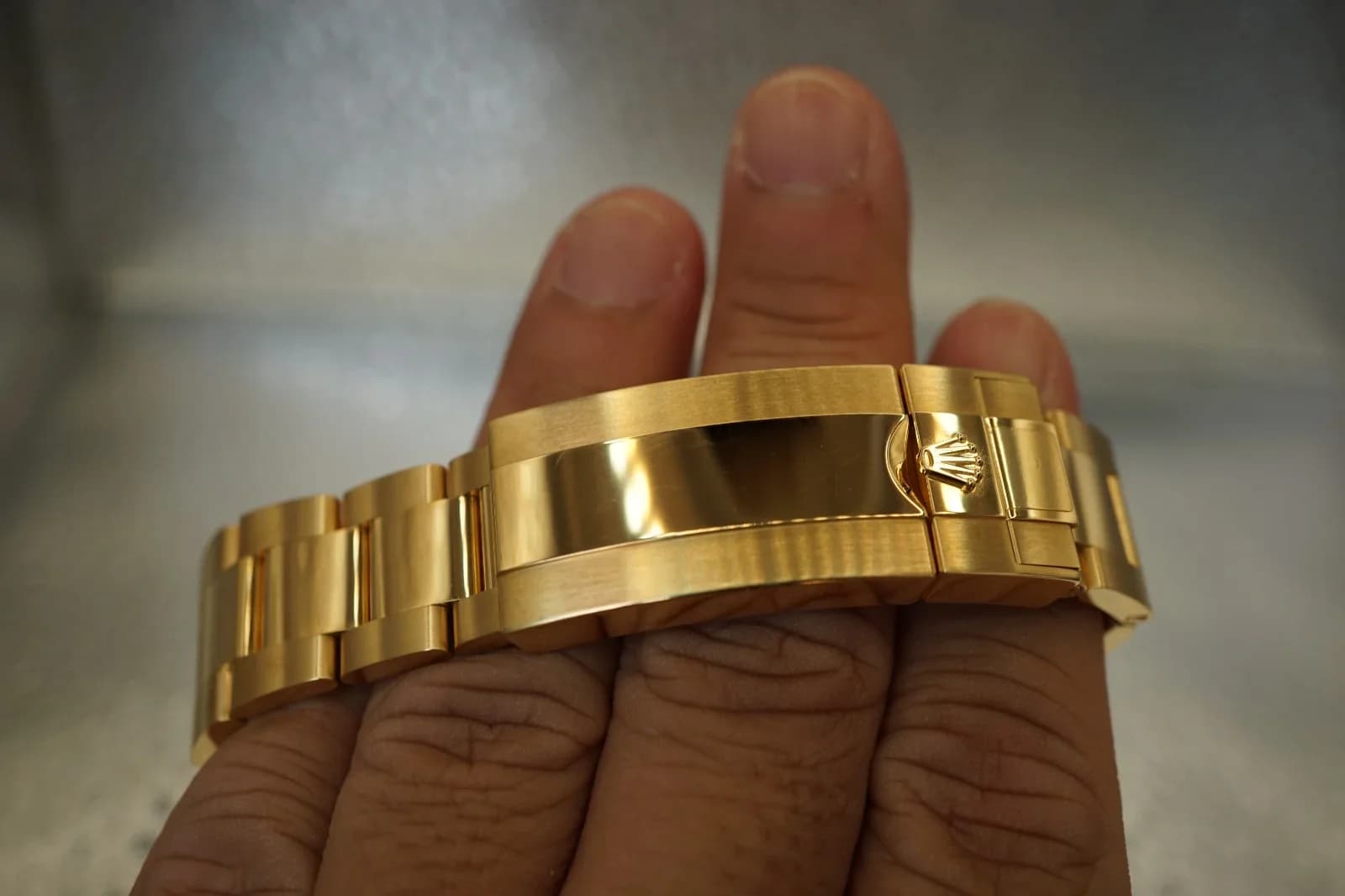 Thumb Submariner Date 41 Yellow Gold / Black