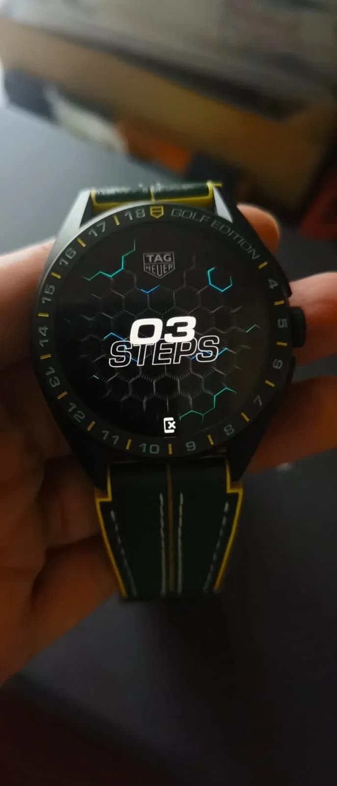 Thumb Connected Calibre E4 Malbon Golf Edition