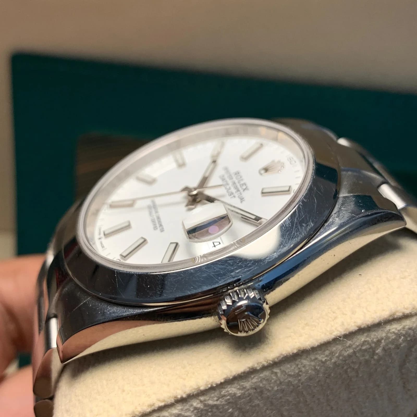 Thumb Datejust 41 Stainless Steel Smooth / Oyster / White