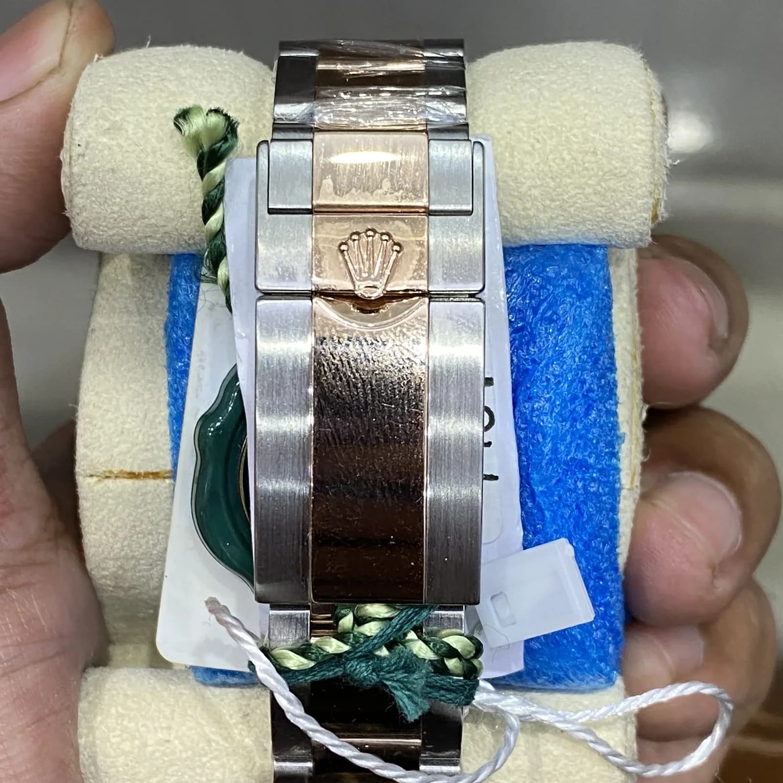 Thumb GMT-Master II Stainless Steel / Everose / CHNR / Oyster