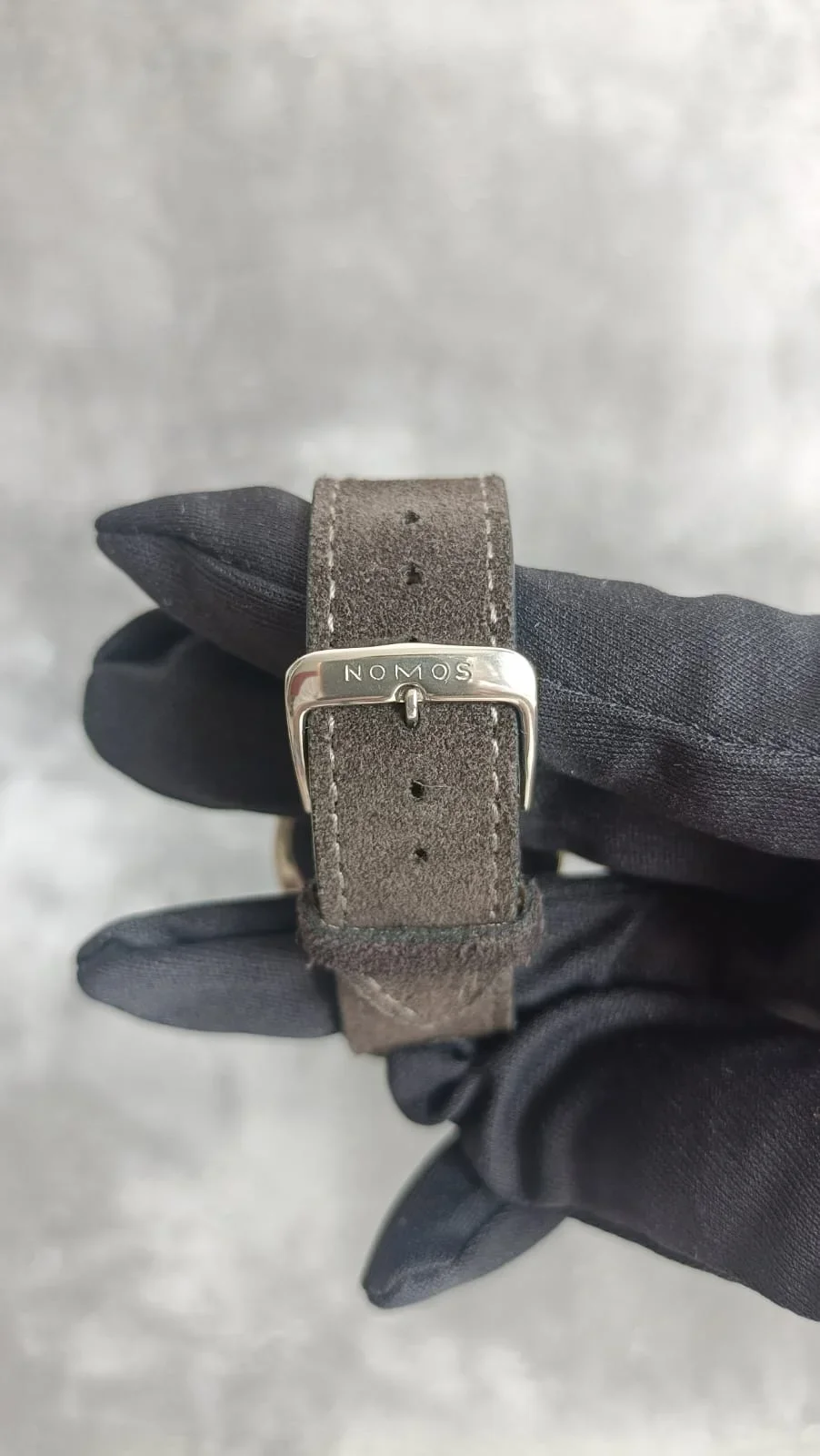 Thumb Club Campus 38 Absolute Gray