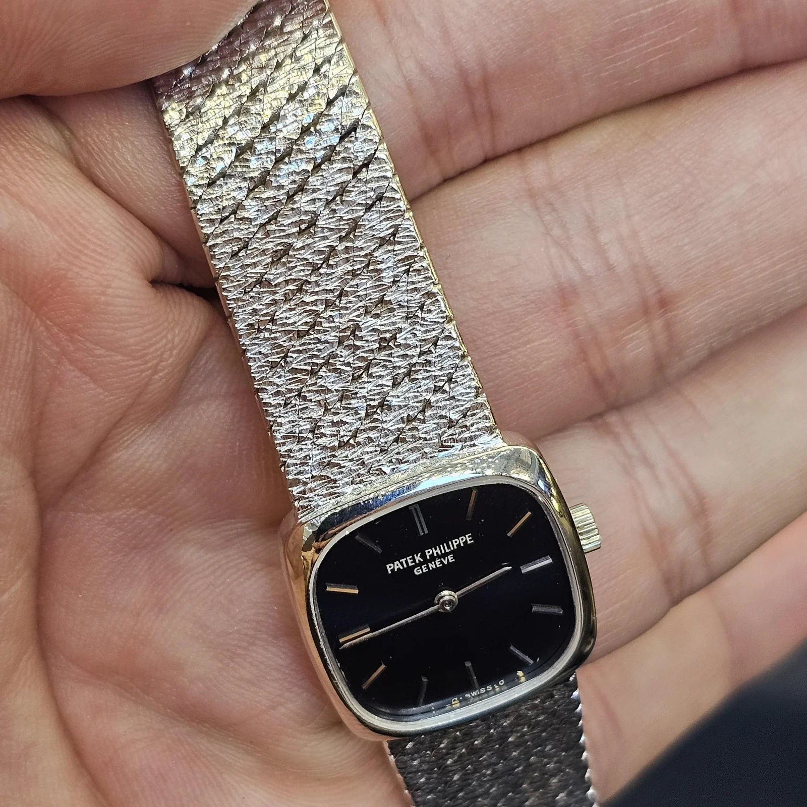 Thumb Ellipse White Gold 4179 Blue Dial Textured Bracelet