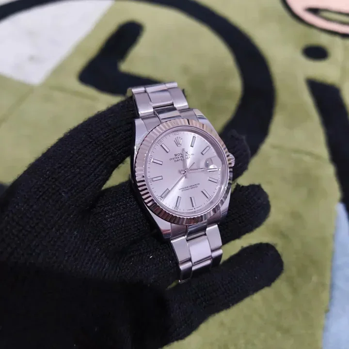 Thumb Datejust 41 Stainless Steel Fluted / Oyster / Silver