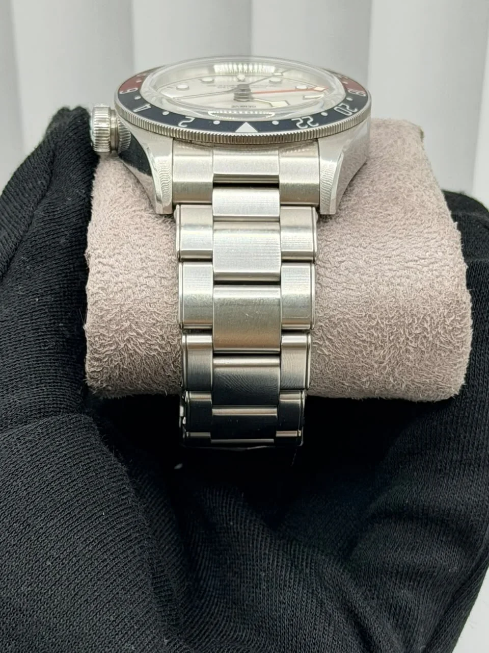 Thumb Black Bay GMT Stainless Steel / White / Bracelet