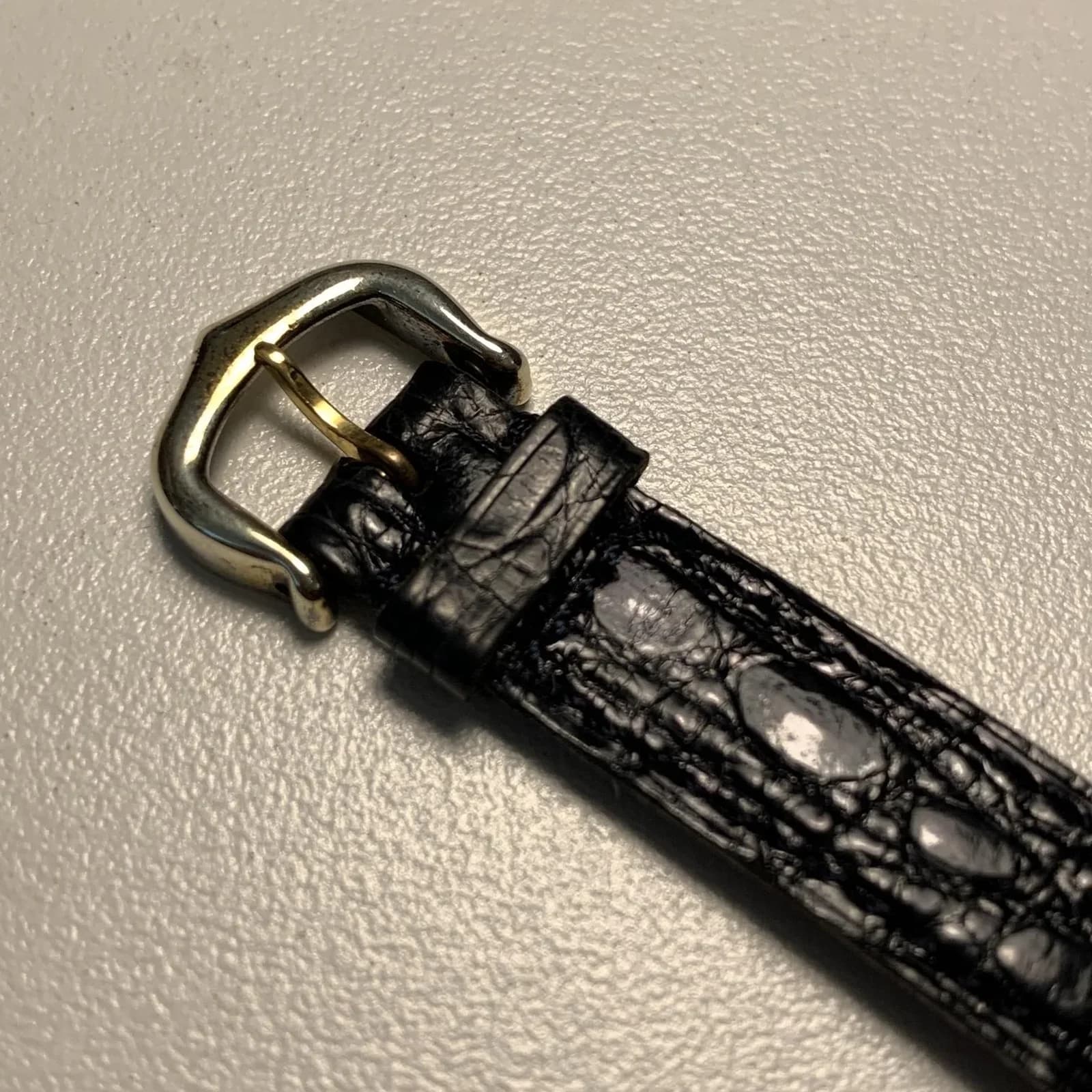 Thumb Tank Obus Quadrant Yellow Gold Quartz