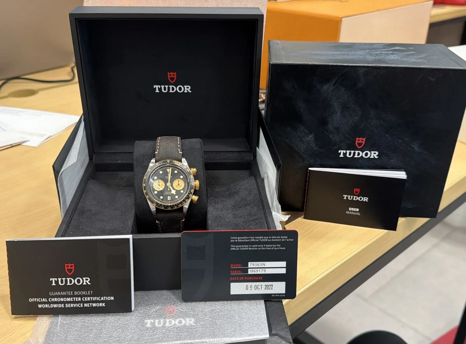 Thumb Heritage Black Bay Chronograph S&G / Black / Bund