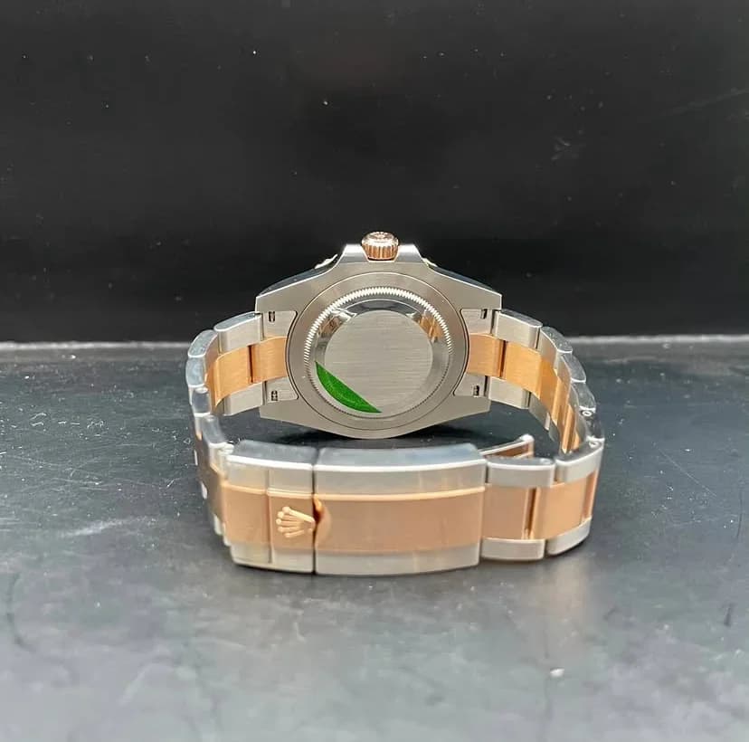 Thumb GMT-Master II Stainless Steel / Everose / CHNR / Oyster