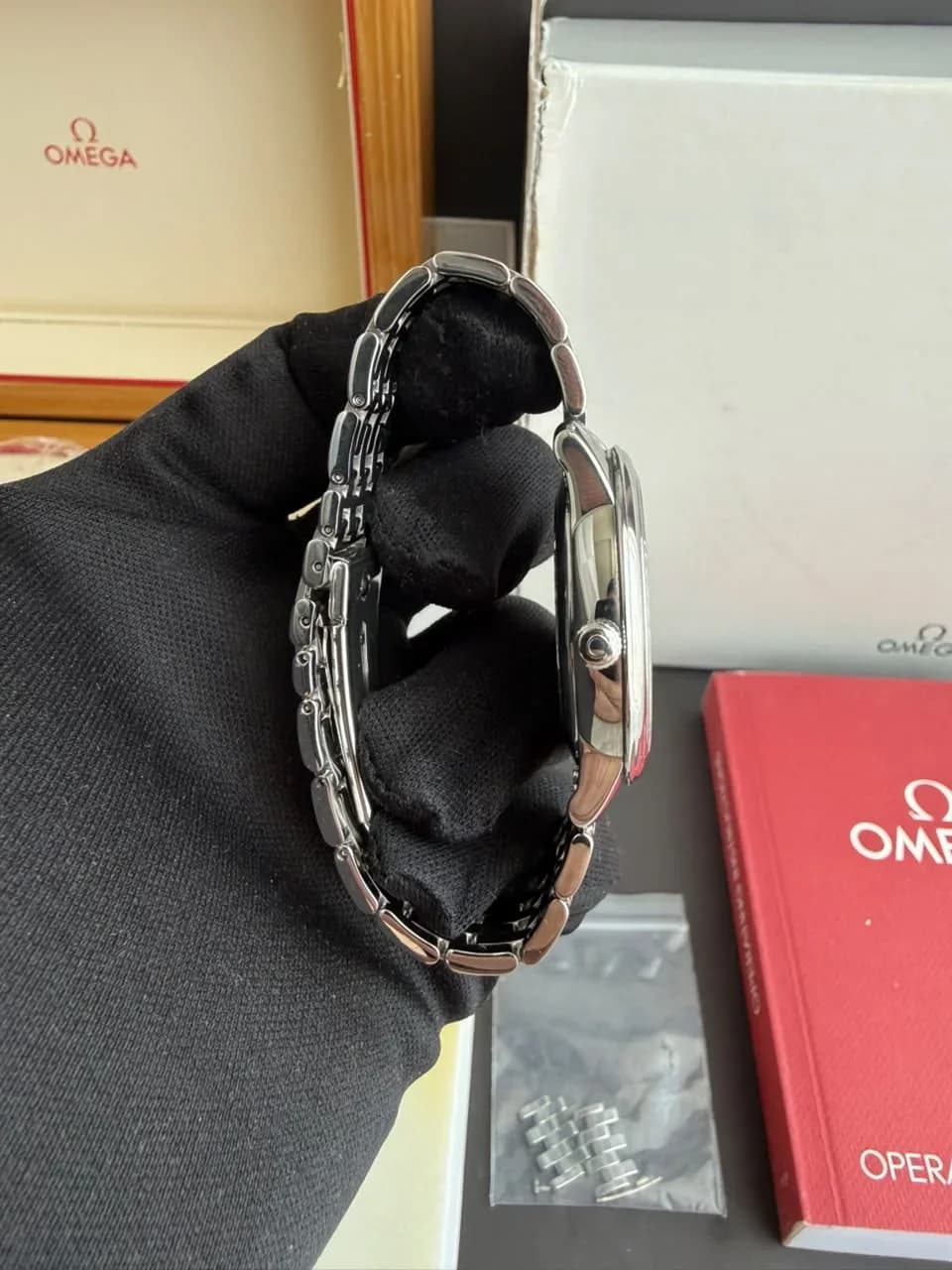 Thumb De Ville Prestige Co-Axial 36.8 Stainless Steel / Silver / Bracelet