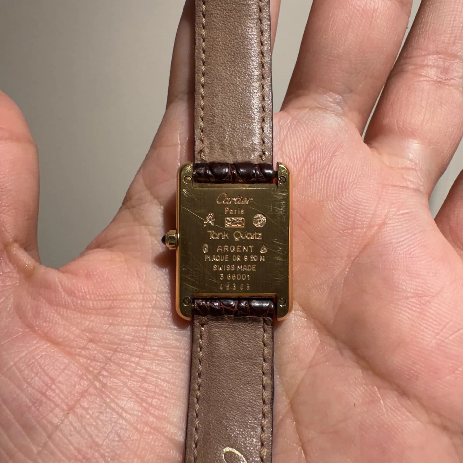 Thumb Must de Cartier Tank Quartz