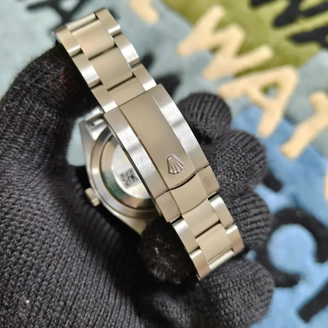 Thumb Sky-Dweller Stainless Steel / White Gold / White