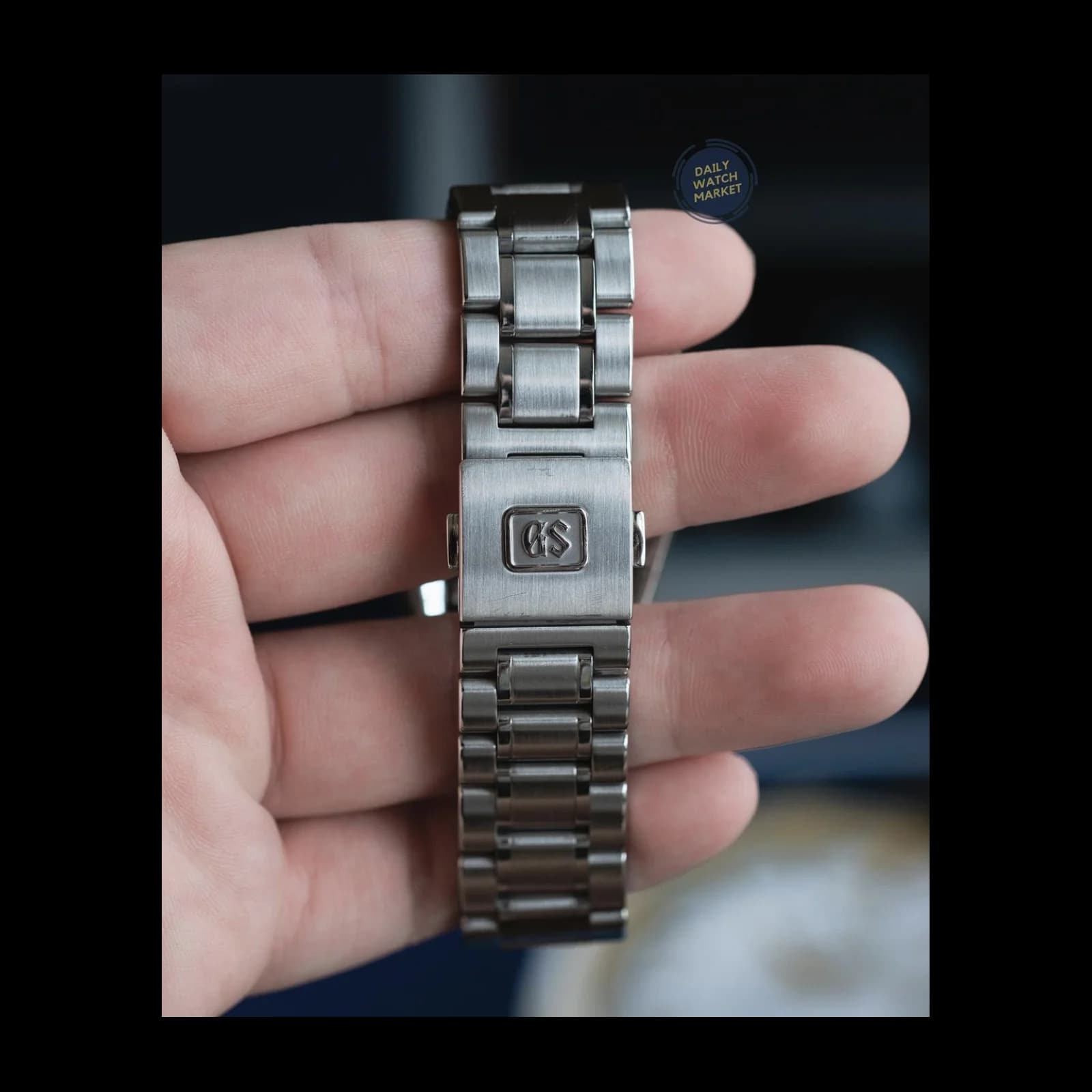 Thumb Automatic Hi-Beat 36000 Stainless Steel / Whirlpool / Bracelet / Limited Edition
