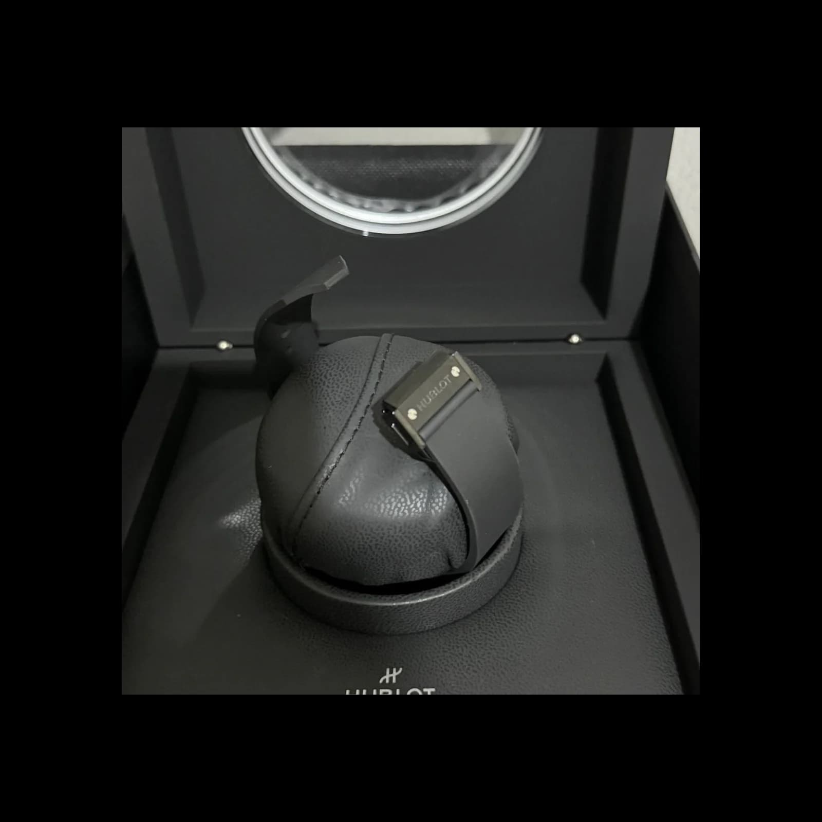 Thumb Classic Fusion 42 Black Magic