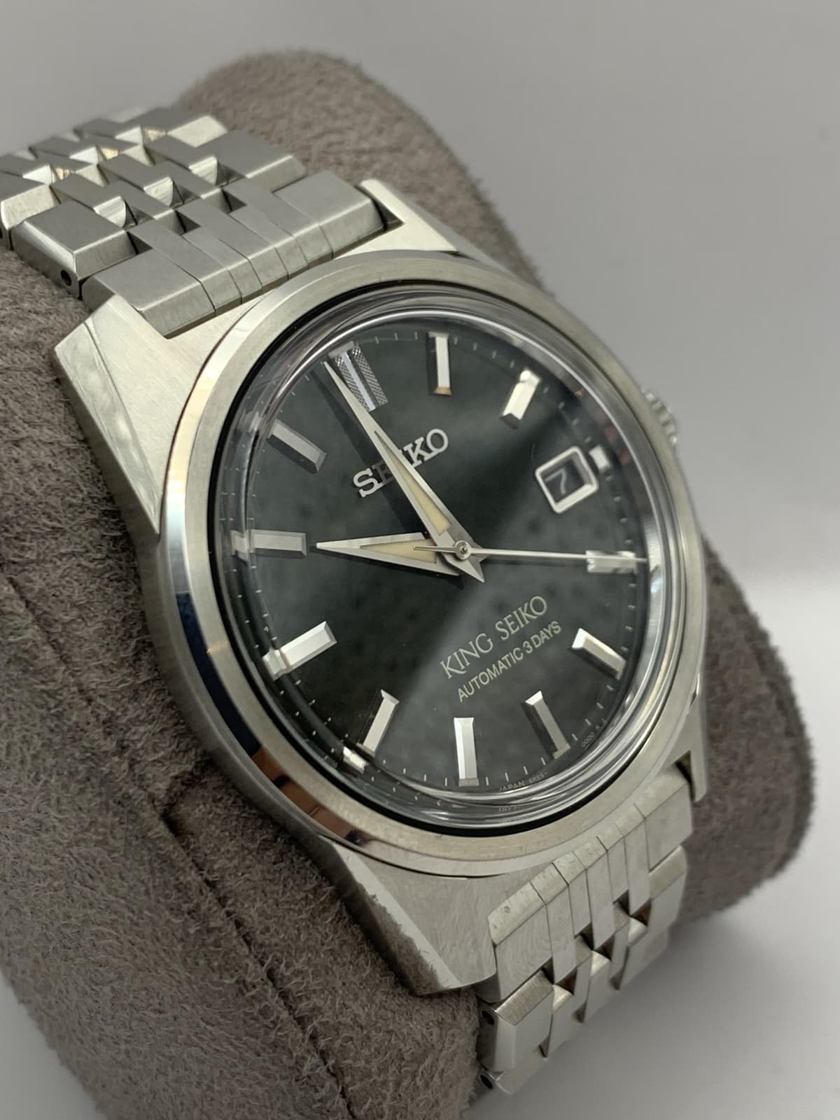 Thumb King Seiko SPB391 Black Automatic