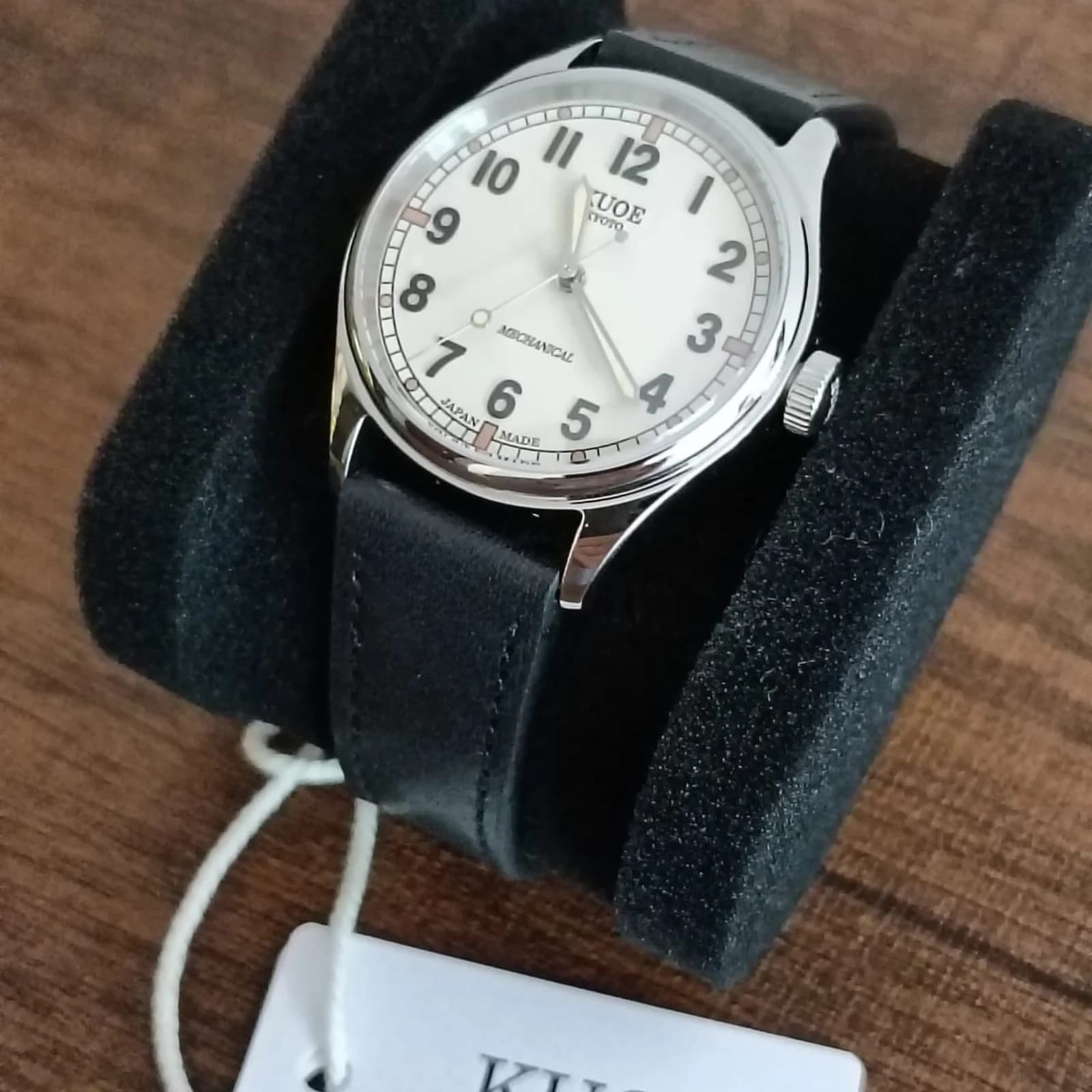 Thumb Old Smith Automatic Ivory Date
