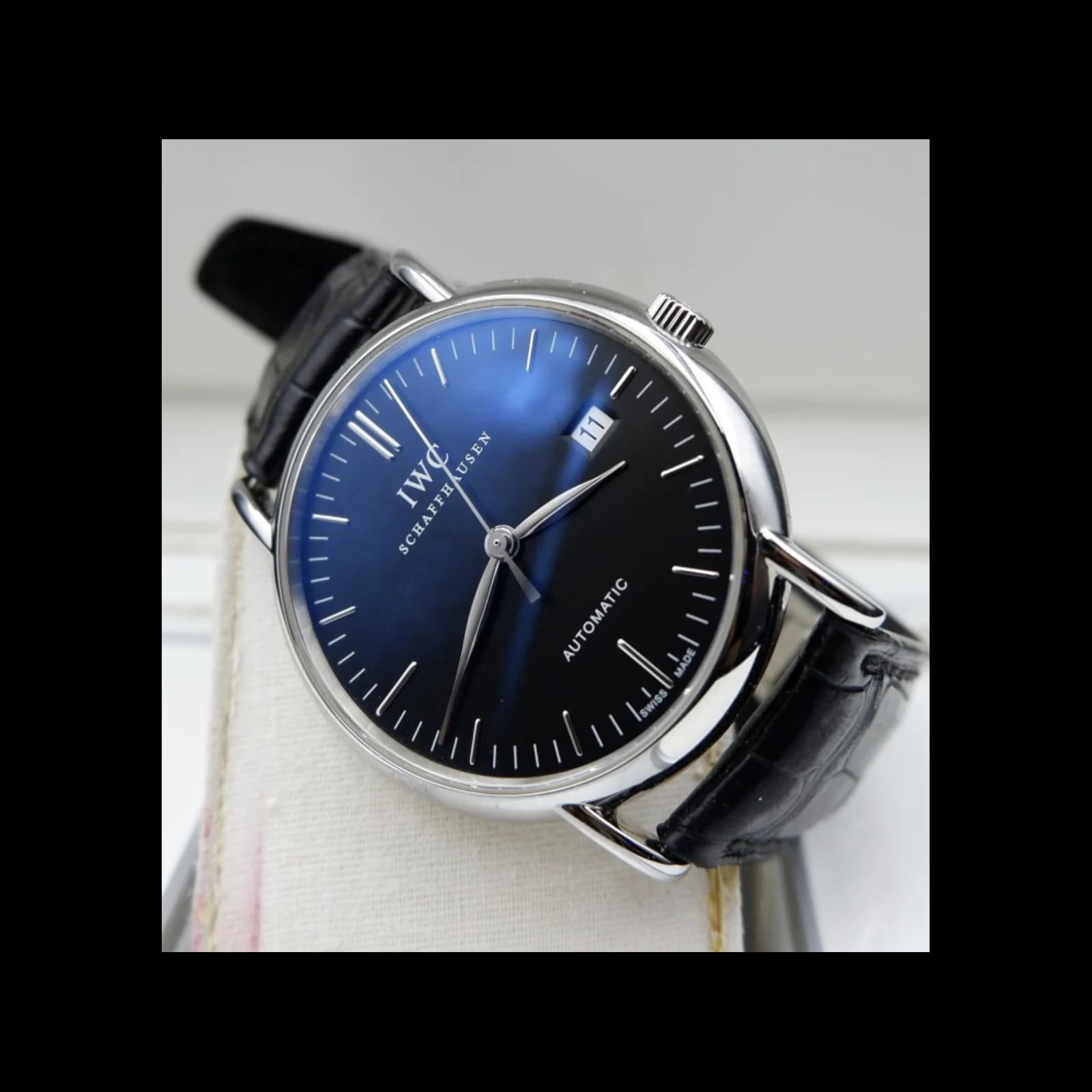 Thumb Portofino Automatic Stainless Steel / Black