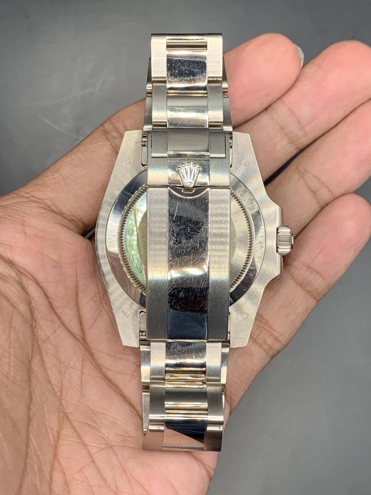 Thumb Submariner Date White Gold / Blue
