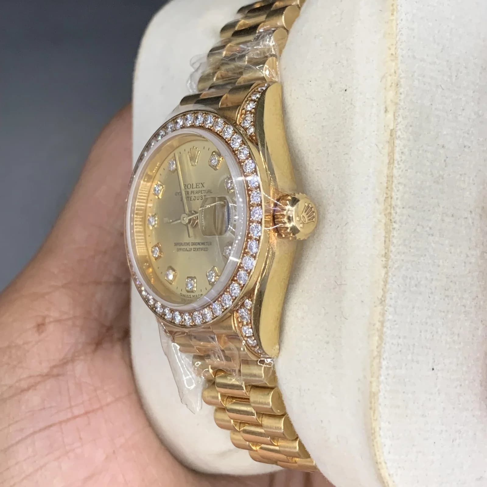 Thumb Datejust 26 Factory Diamond Bezel & Lugs Champagne Diamond