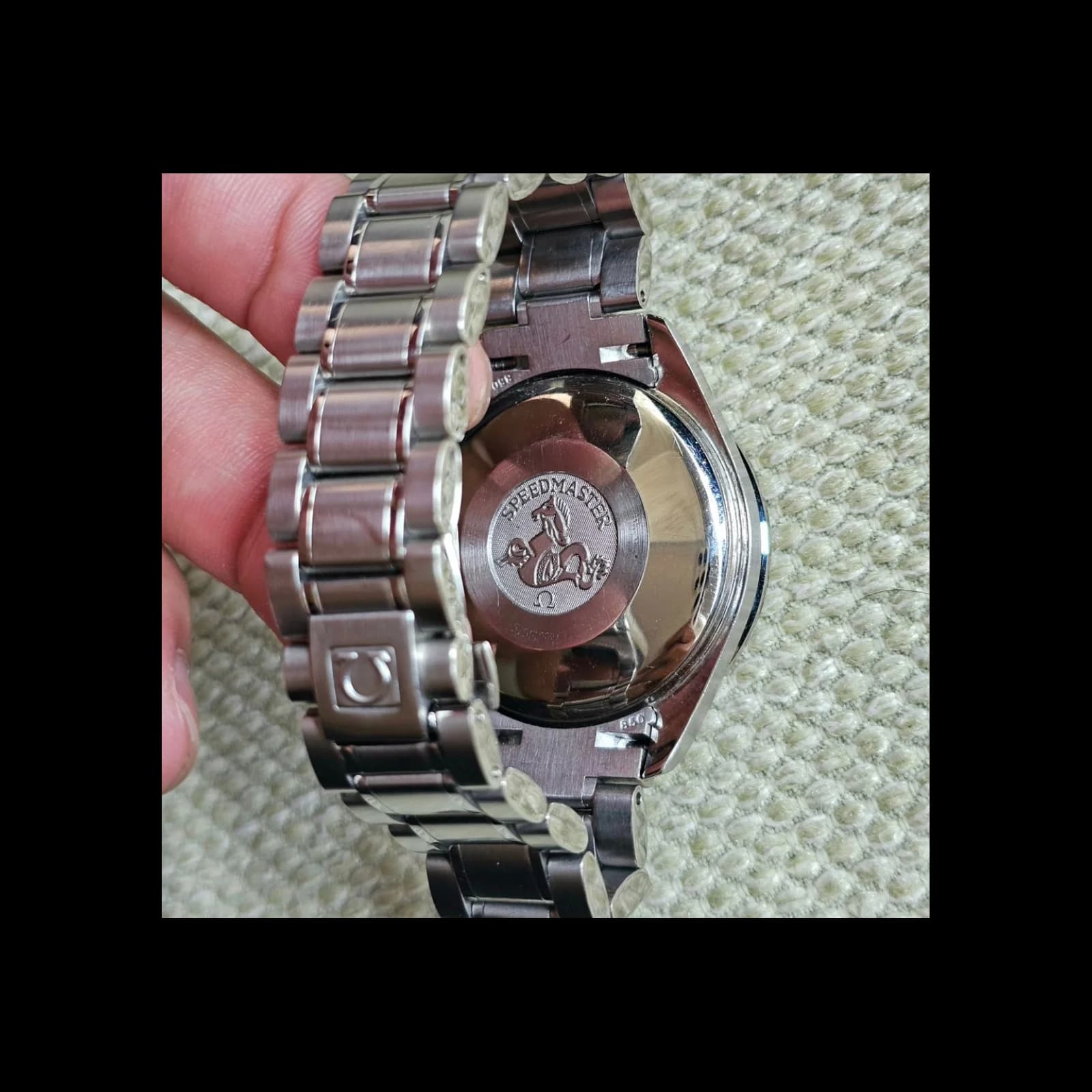 Thumb Speedmaster Date Stainless Steel / Black / Bracelet / Golden Chronograph Hands