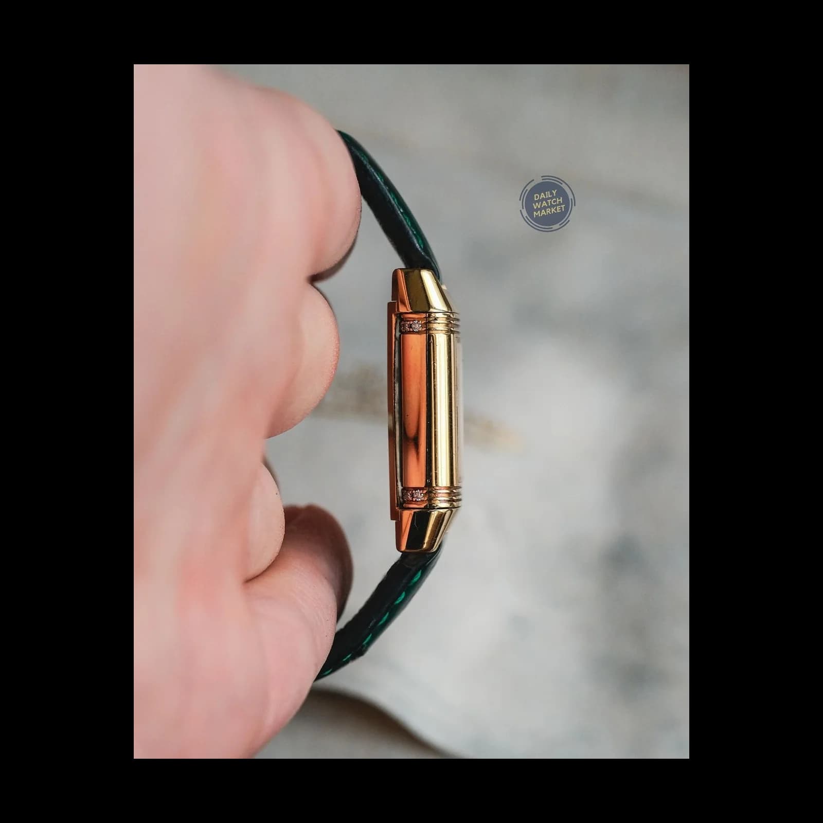 Thumb Reverso Duetto Yellow Gold
